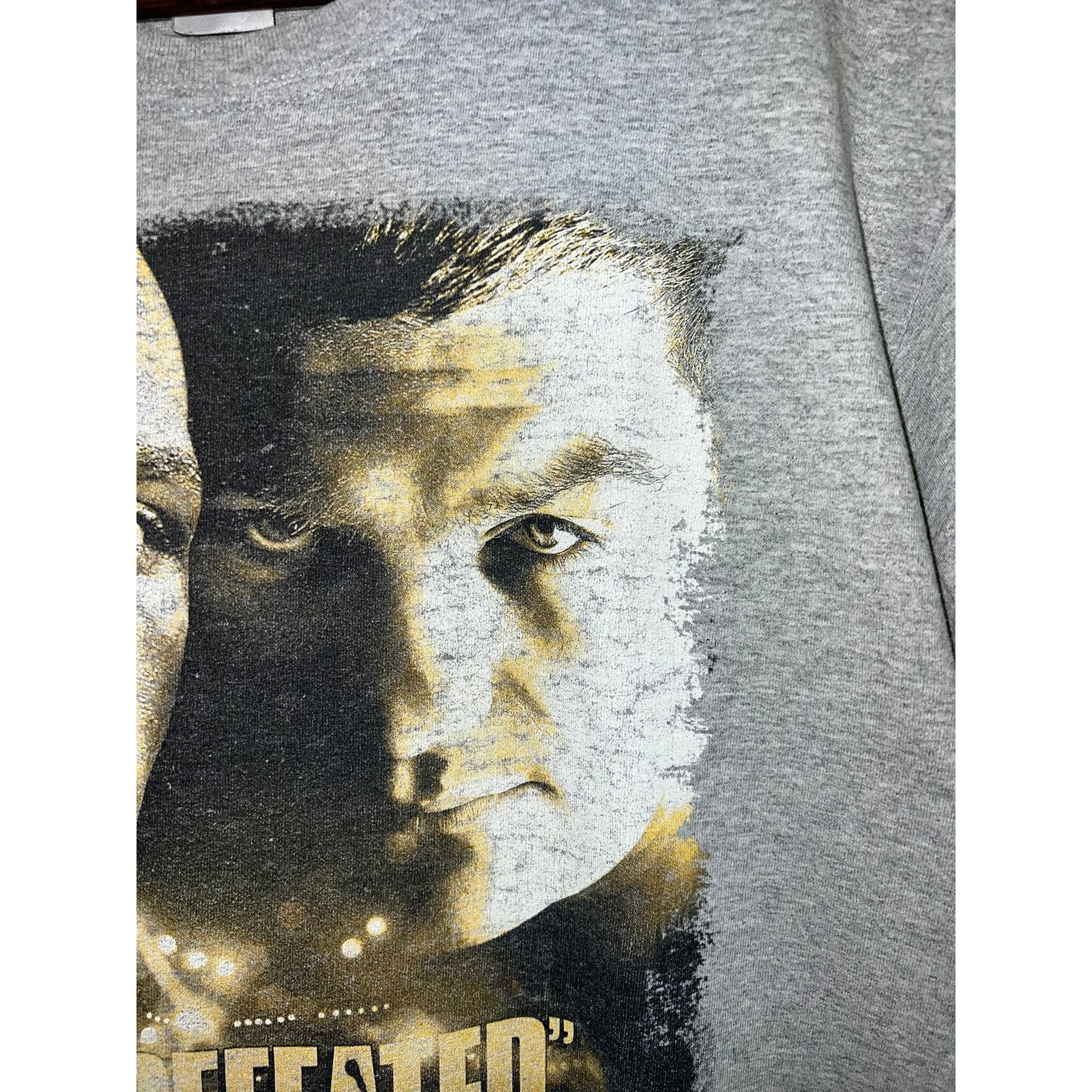 Gildan Vintage Floyd Mayweather Shirt Undefeated Vs Hatton Tee L Size US L / EU 52-54 / 3 - 4 Thumbnail