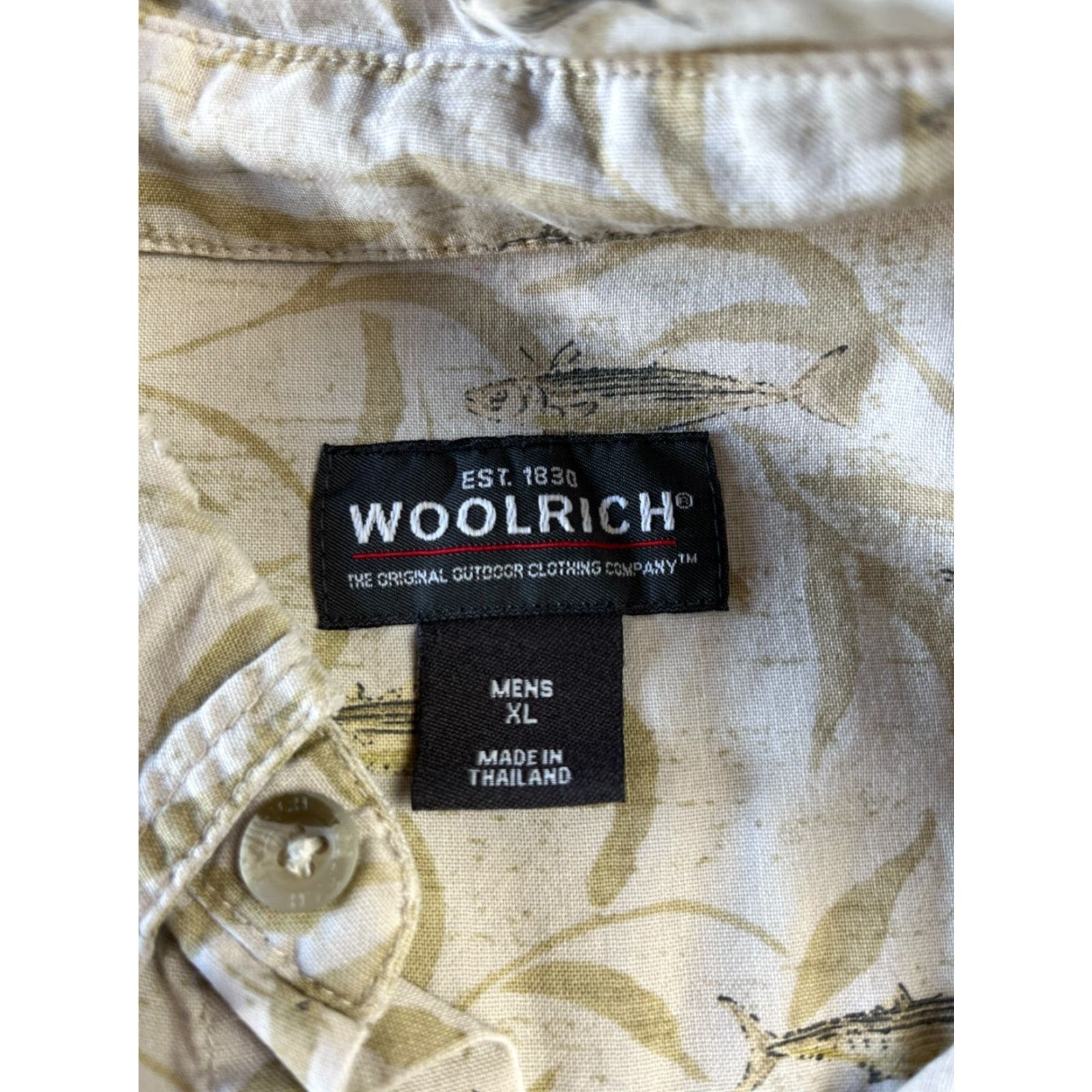 Vintage Woolrich Shirt Men XL Button-Up Cream Tan Fish Leaves Short Sleeve Vintage No Size US XL / EU 56 / 4 - 6 Thumbnail