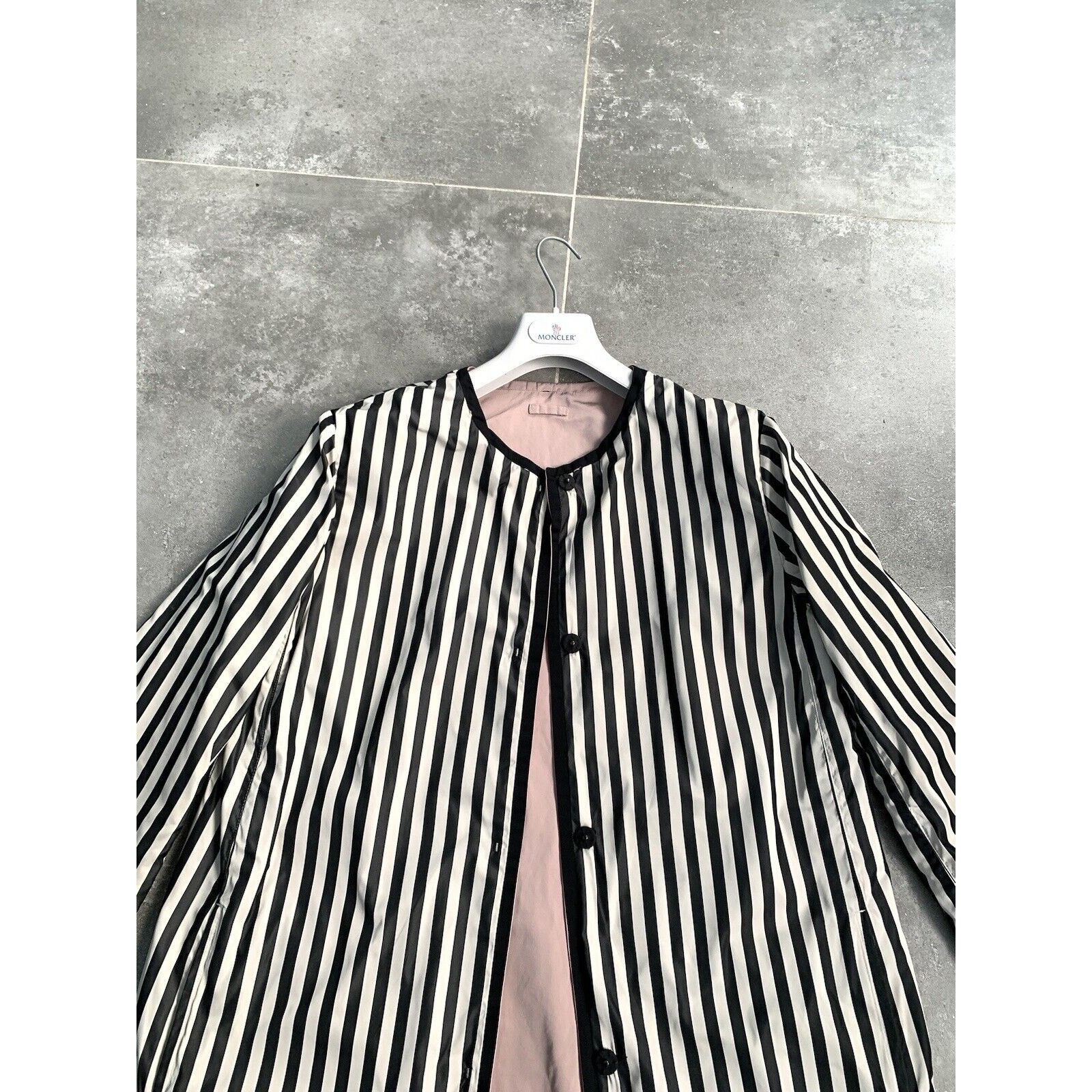 Max Mara Women REVERSIBLE MAX MARA SILK Trench Coat Jacket EU 40 US10 Size L / US 10 / IT 46 - 4 Thumbnail