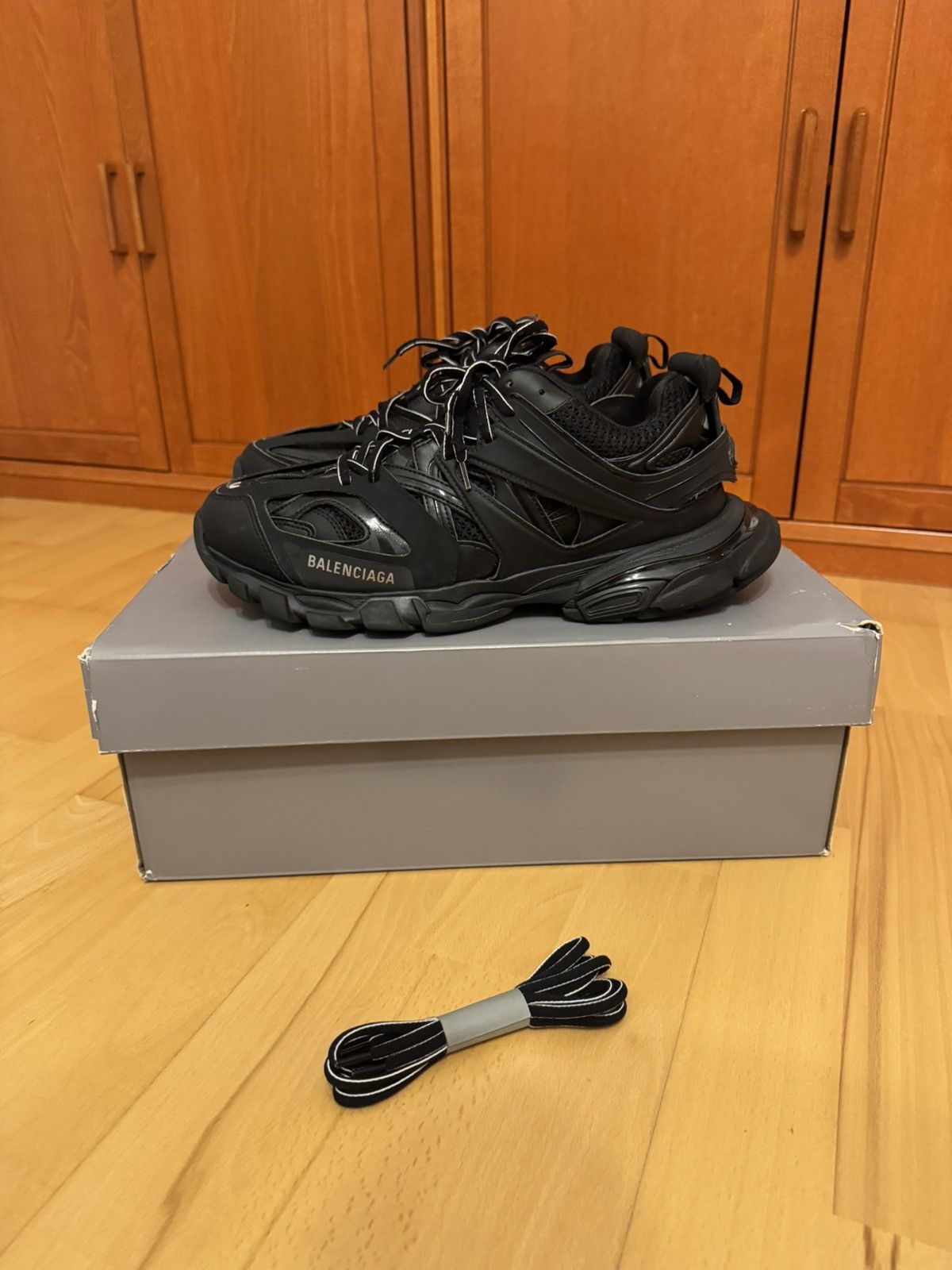 Balenciaga Balenciaga Track Triple Black Size US 11 / EU 44 - 1 Thumbnail