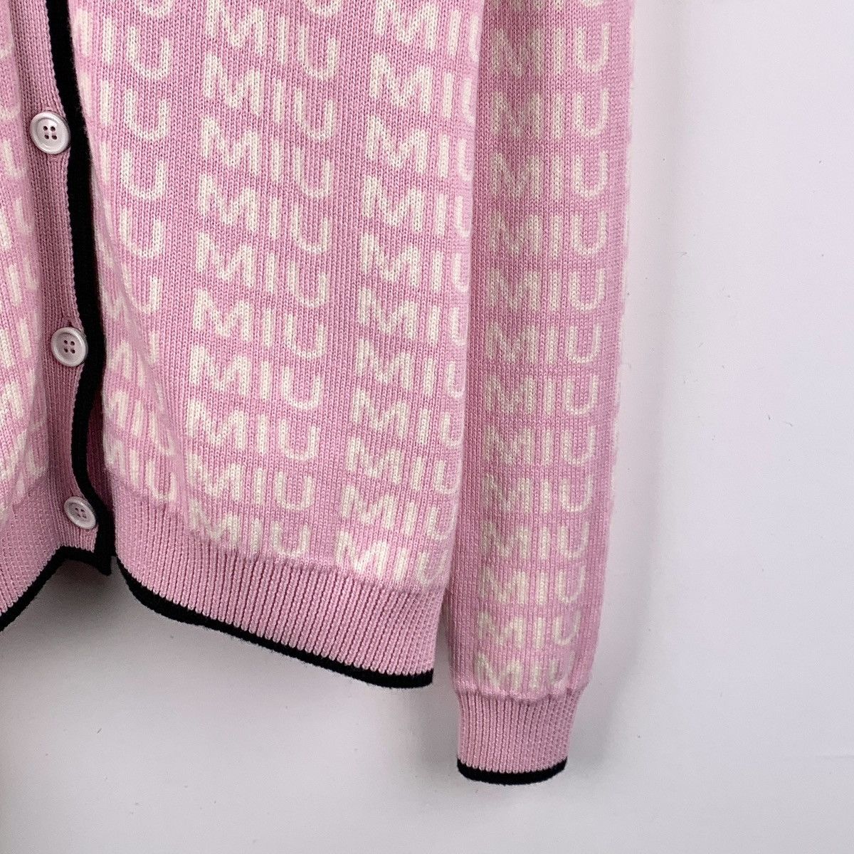 Miu Miu Miu Miu Pink Wool Knitted Cardigan Coat K26WX Size M / US 6-8 / IT 42-44 - 4 Thumbnail