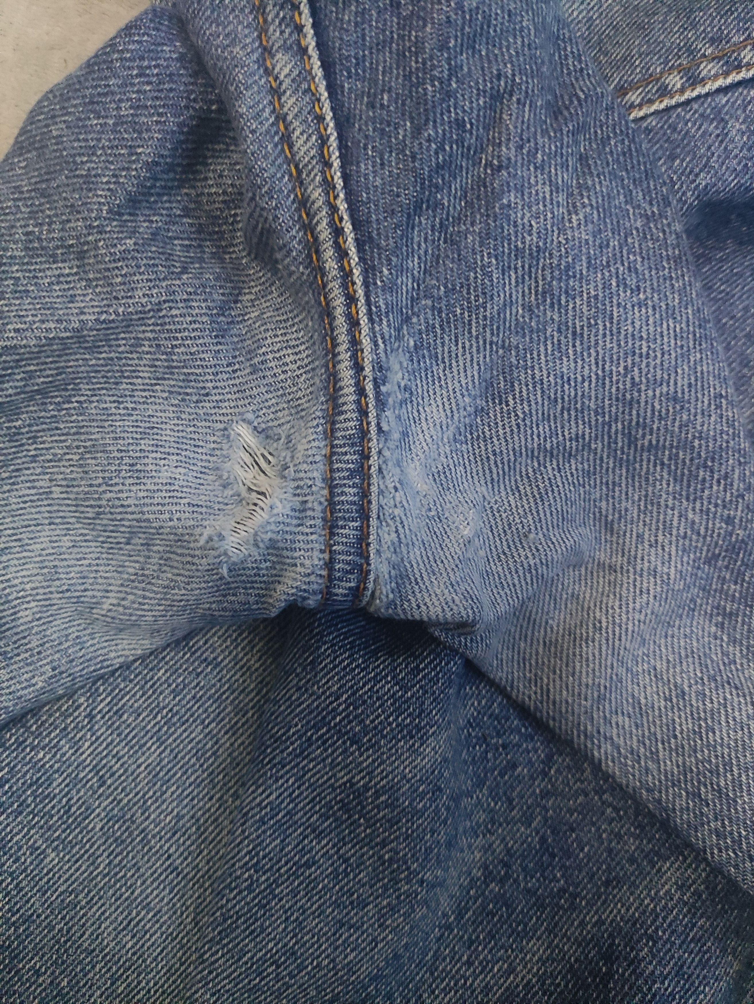 Levi's Vintage Levi's Brand Baggy Denim Distressed Pants Size US 37 - 12 Thumbnail