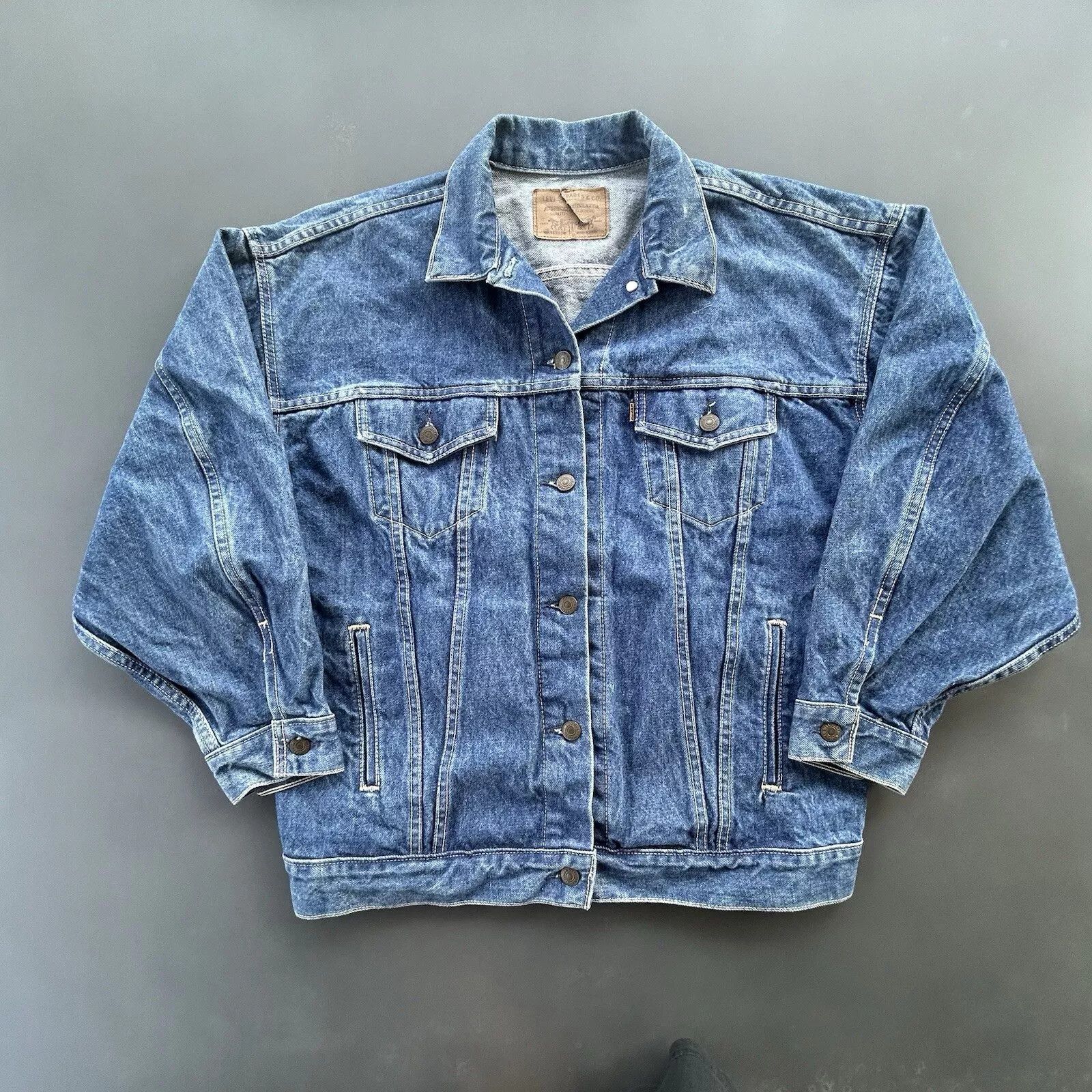 Levi's Vintage Levis Denim Jacket Mens Large Trucker Size US L / EU 52-54 / 3 - 1 Thumbnail