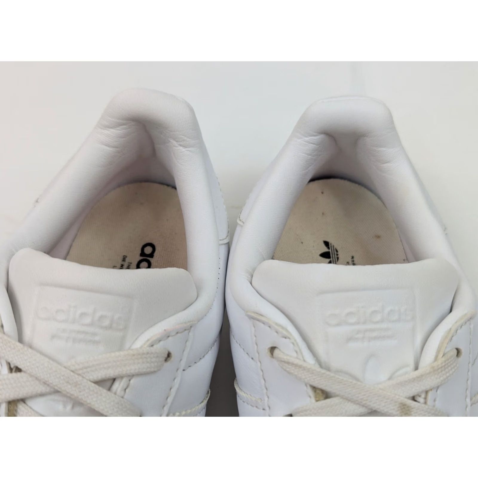 Adidas Adidas Originals Classics White Pearl Gloss Toe Cap Women 6.5 BB0683 All Over Size ONE SIZE - 4 Thumbnail