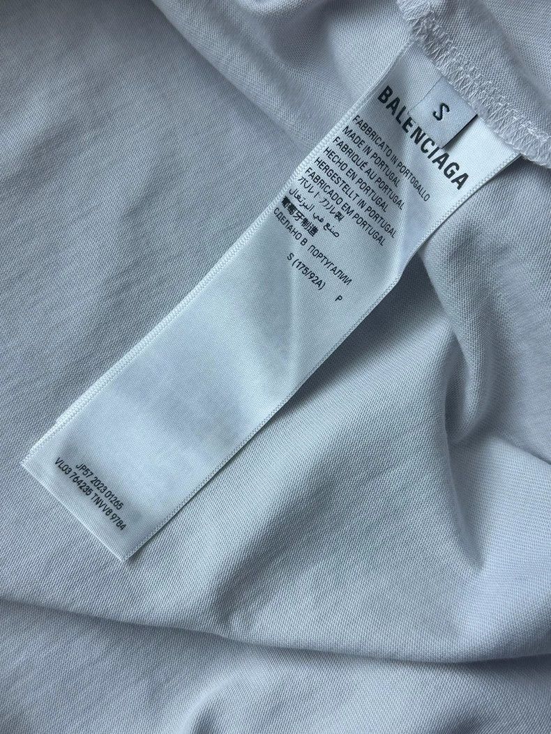 Balenciaga Balenciaga reversed letter print round neck straight tube s Size US S / EU 44-46 / 1 - 9 Thumbnail