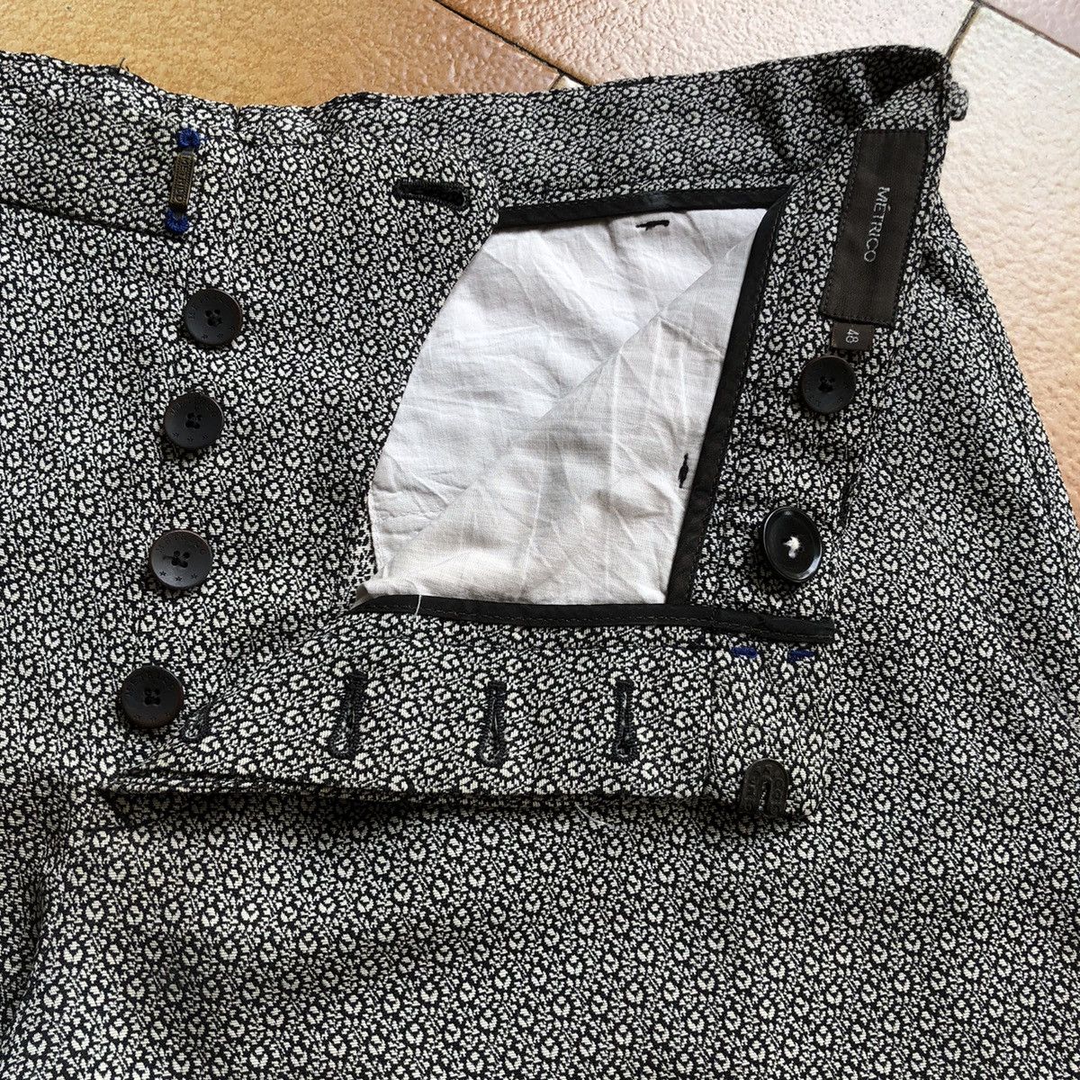Japanese Brand METRICO floral design trouser Size US 33 - 5 Thumbnail