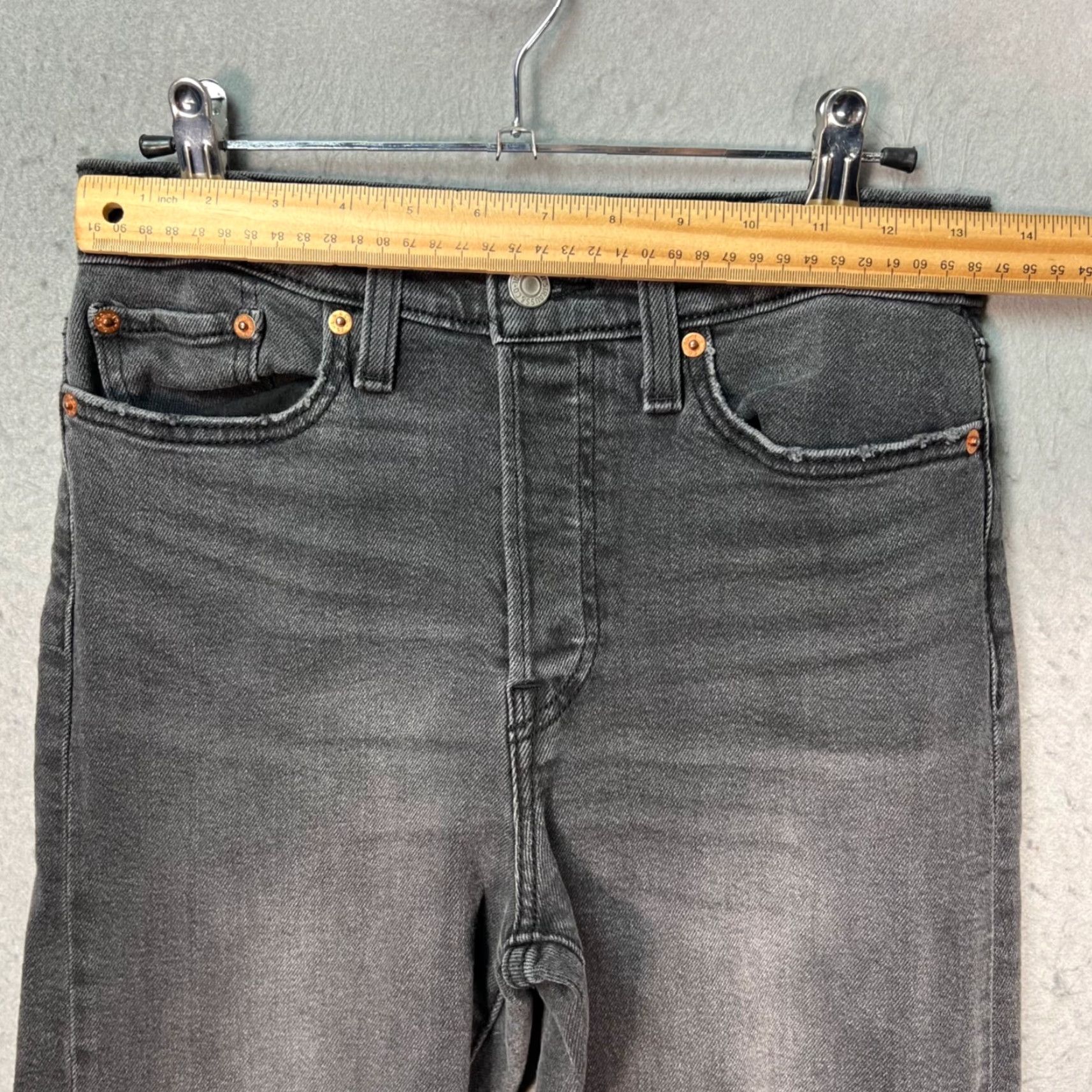 Levi's Levis Womens Jeans 28 Wedgie Straight Black Distressed Denim Jeans Size 28" / US 6 / IT 42 - 6 Thumbnail