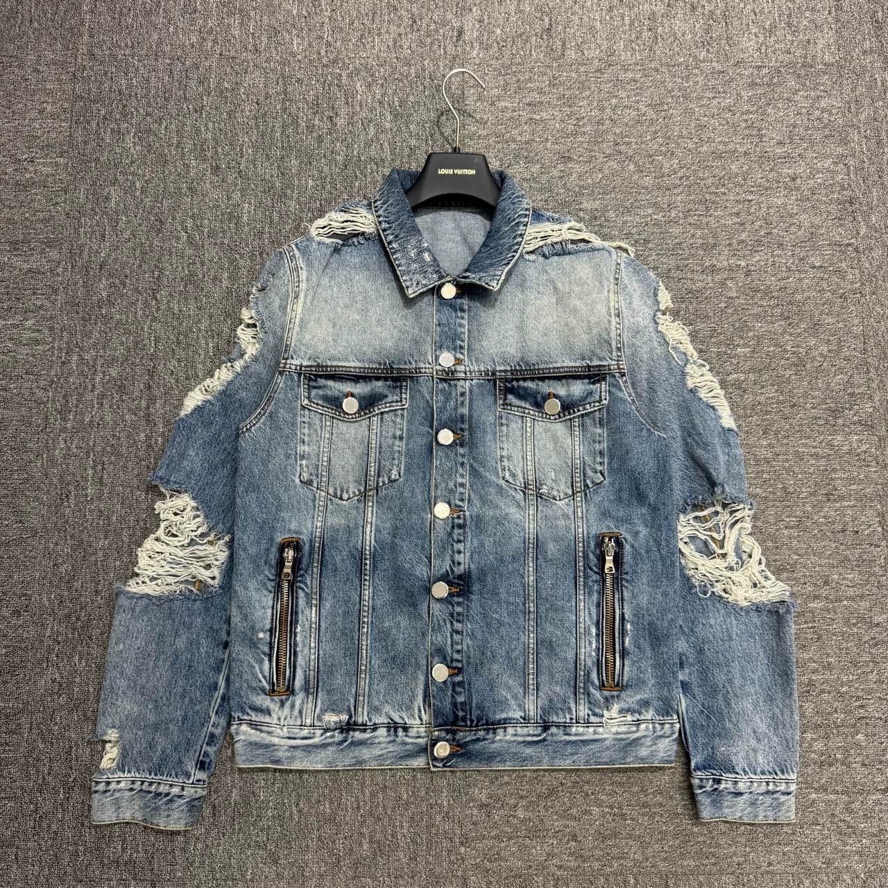 BalmainSabotage denim jacket