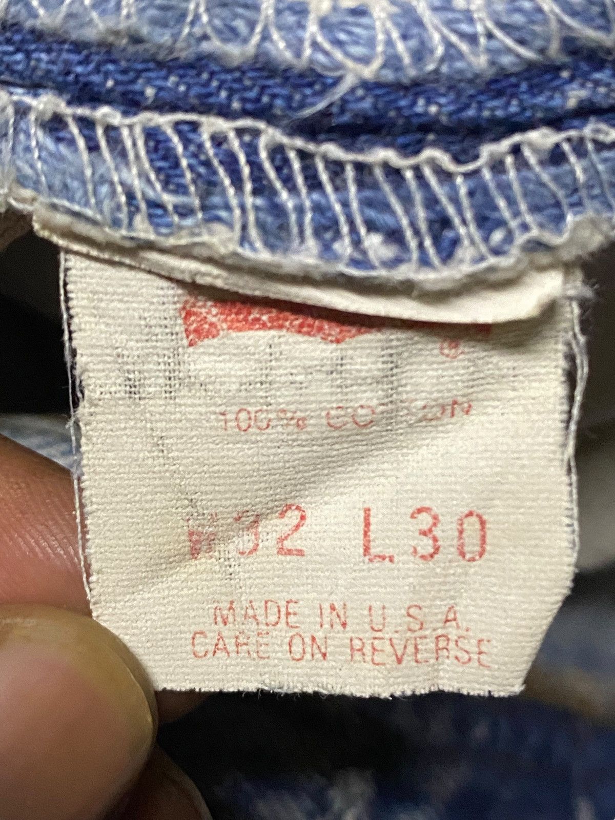 Levi's Levi’s 501 Distressed Light Wash Straight USA Vintage Size US 32 / EU 48 - 18 Thumbnail
