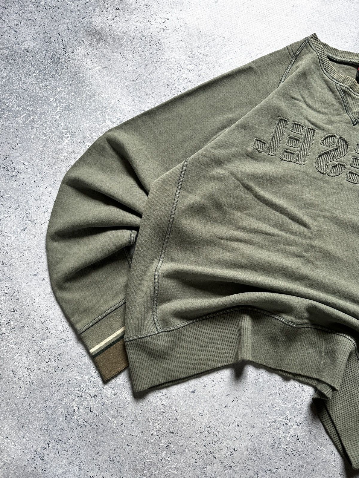 Diesel × Vintage Vintage Diesel Reversed Logo Sweatshirt Olive Spellout Faded Size US L / EU 52-54 / 3 - 3 Thumbnail