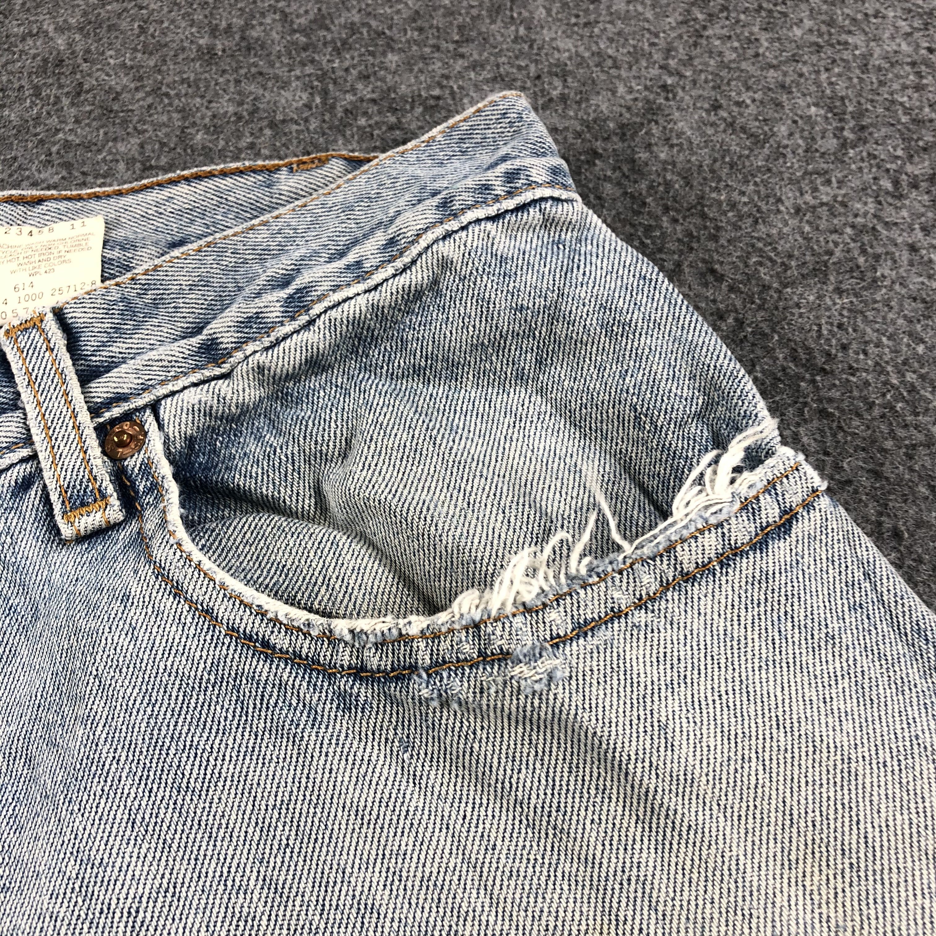 Levi's 90s Vintage Levis 570 Jeans-J2520 Size US 33 - 11 Thumbnail