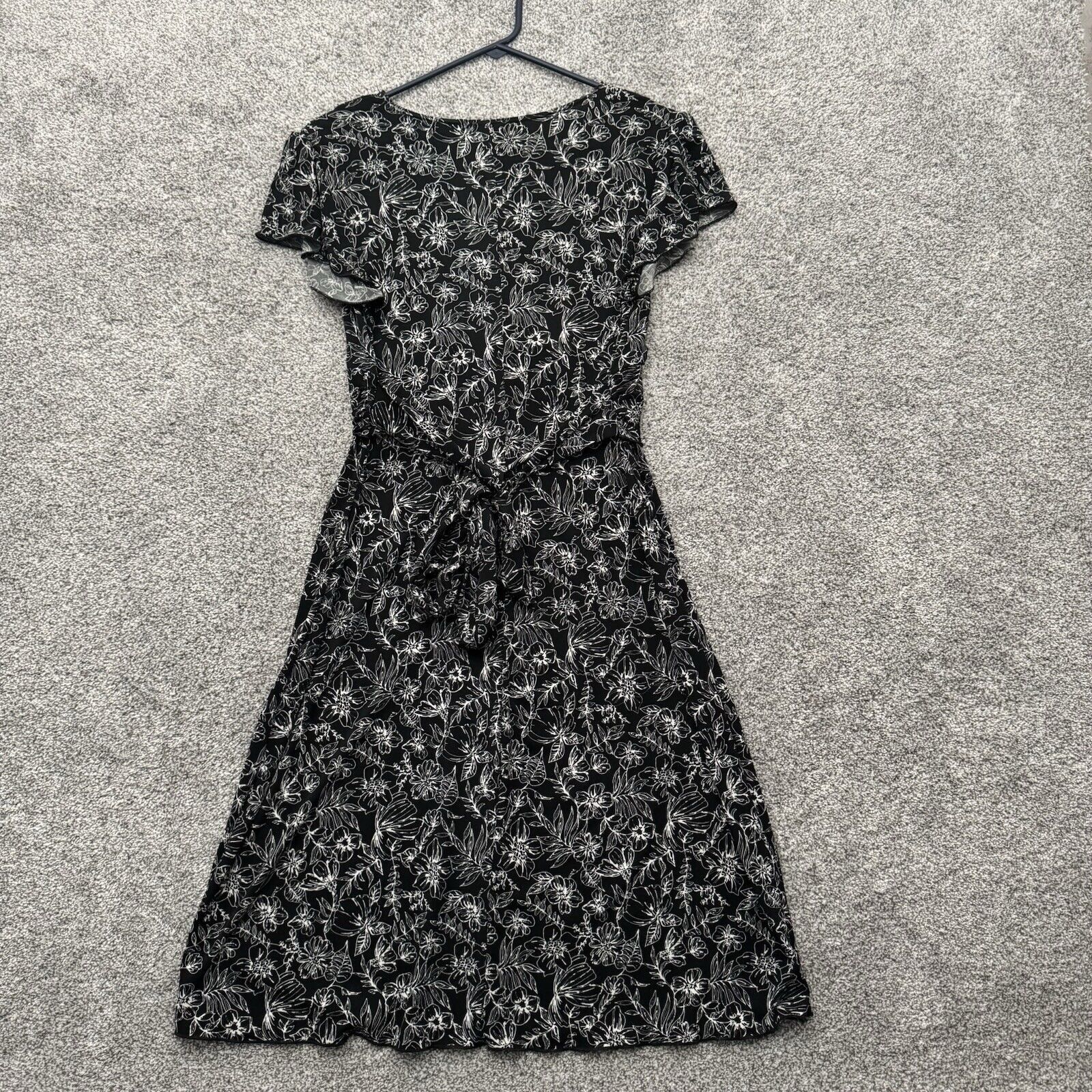 Other Christopher & Banks Dress Large Twist Front Classic Floral Size L / US 10 / IT 46 - 10 Thumbnail