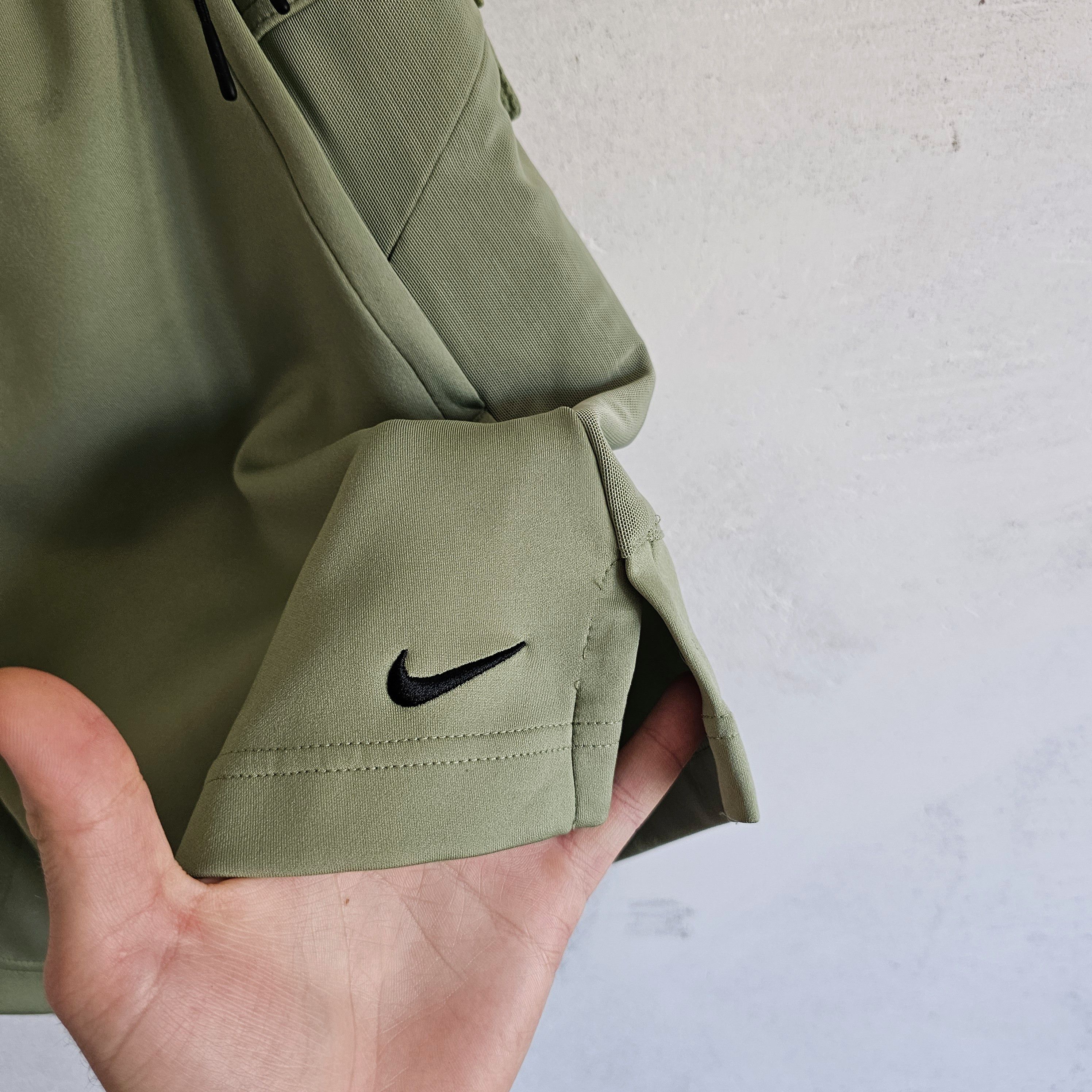 Nike × Nike ACG Nike Dri-Fit ADV A.P.S. shorts Size US 32 / EU 48 - 7 Thumbnail