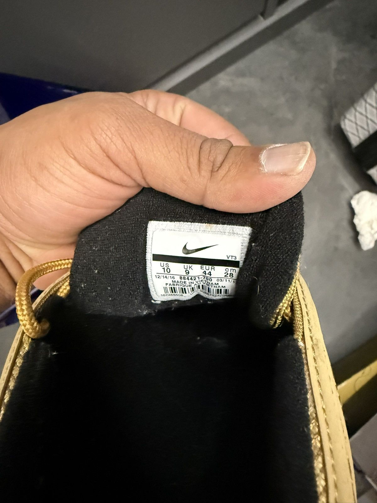 Nike Nike Air Max 97 Metallic Gold Bullet 2017 884421-700 Size 10 Size US 10 / EU 43 - 7 Thumbnail