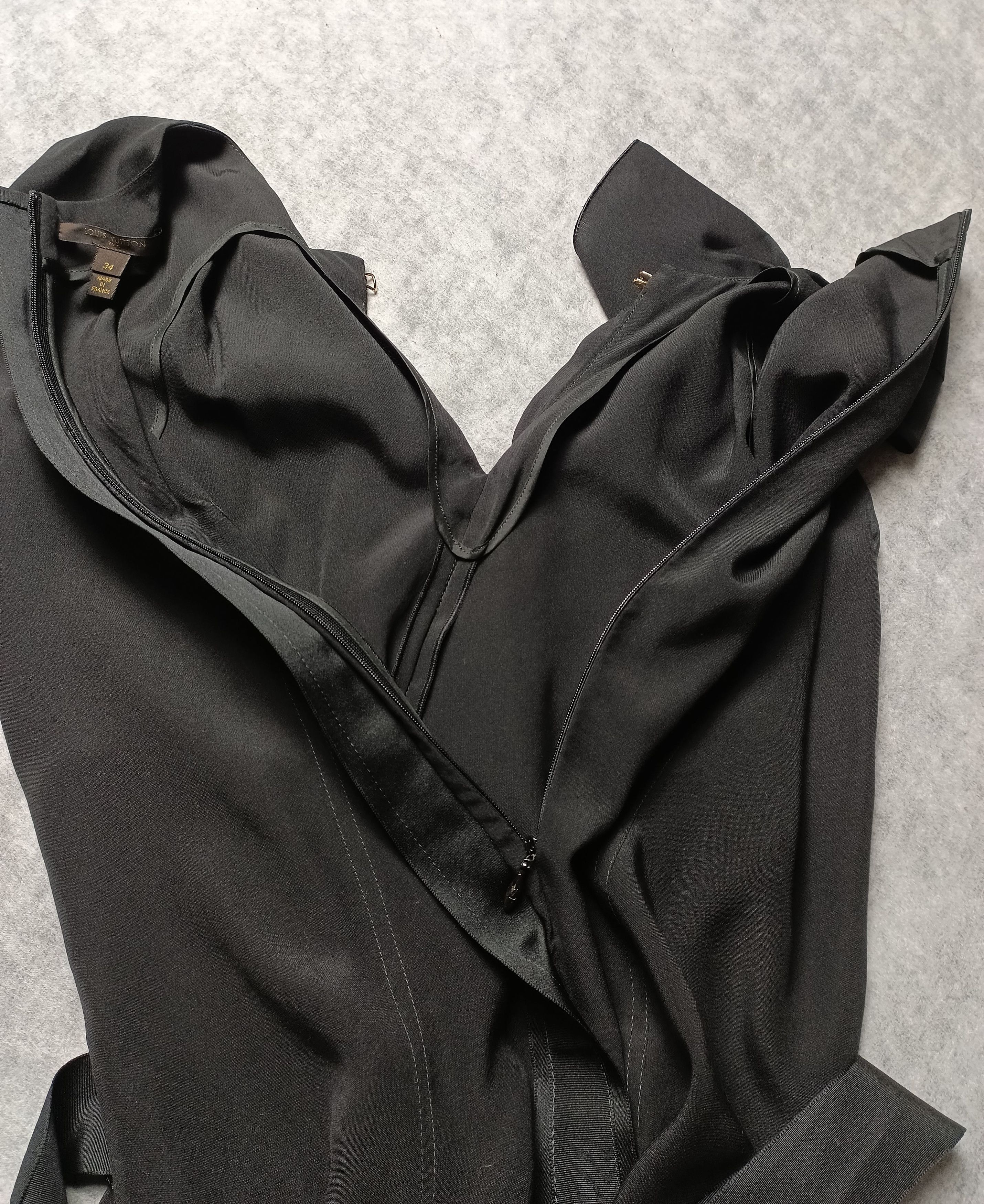 Louis Vuitton Louis Vuitton Elegant Black Silk Dress FR34 / US 2 Size XS / US 0-2 / IT 36-38 - 8 Thumbnail