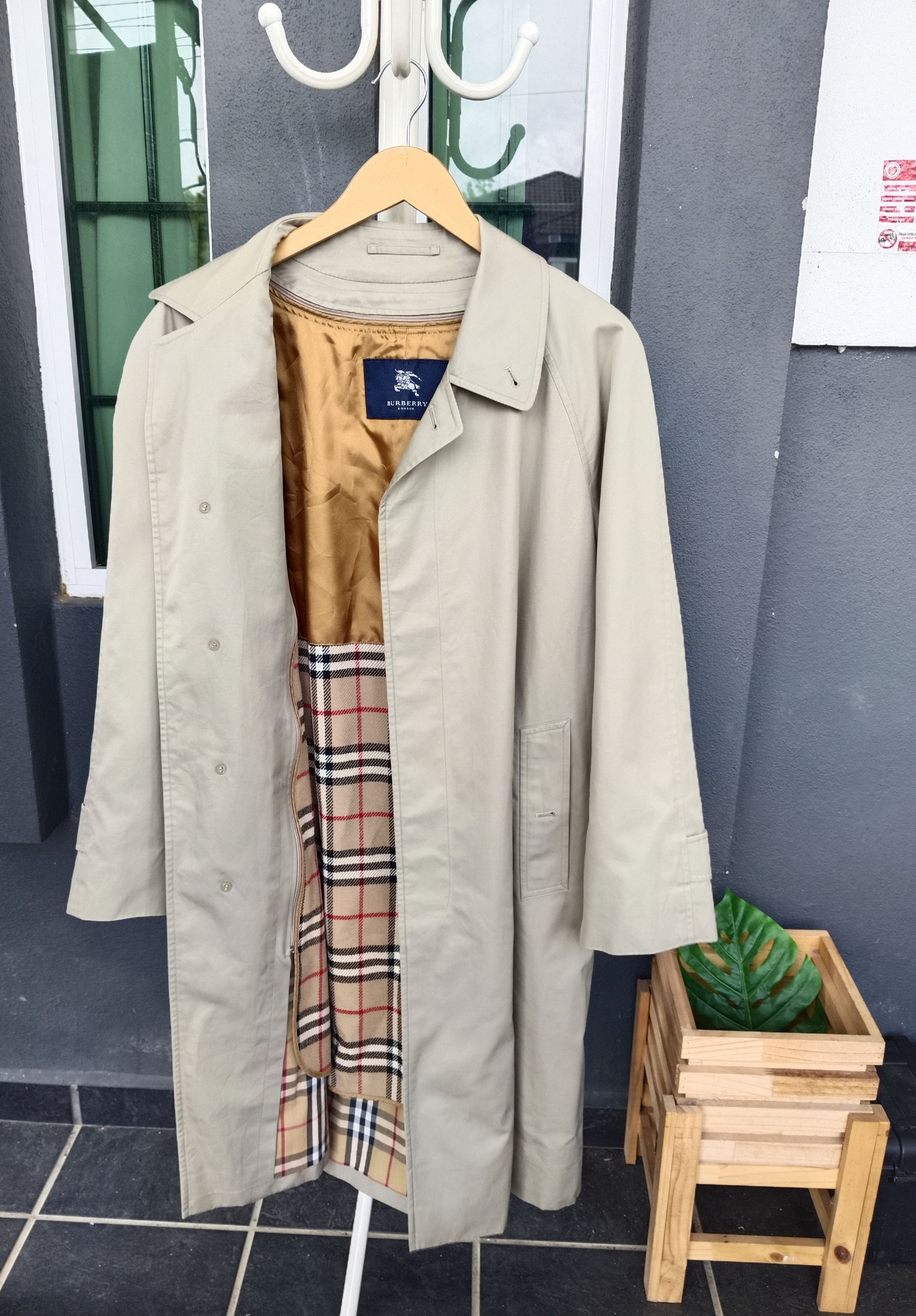 Burberry BURBERRY TRENCH COAT Size US M / EU 48-50 / 2 - 1 Thumbnail