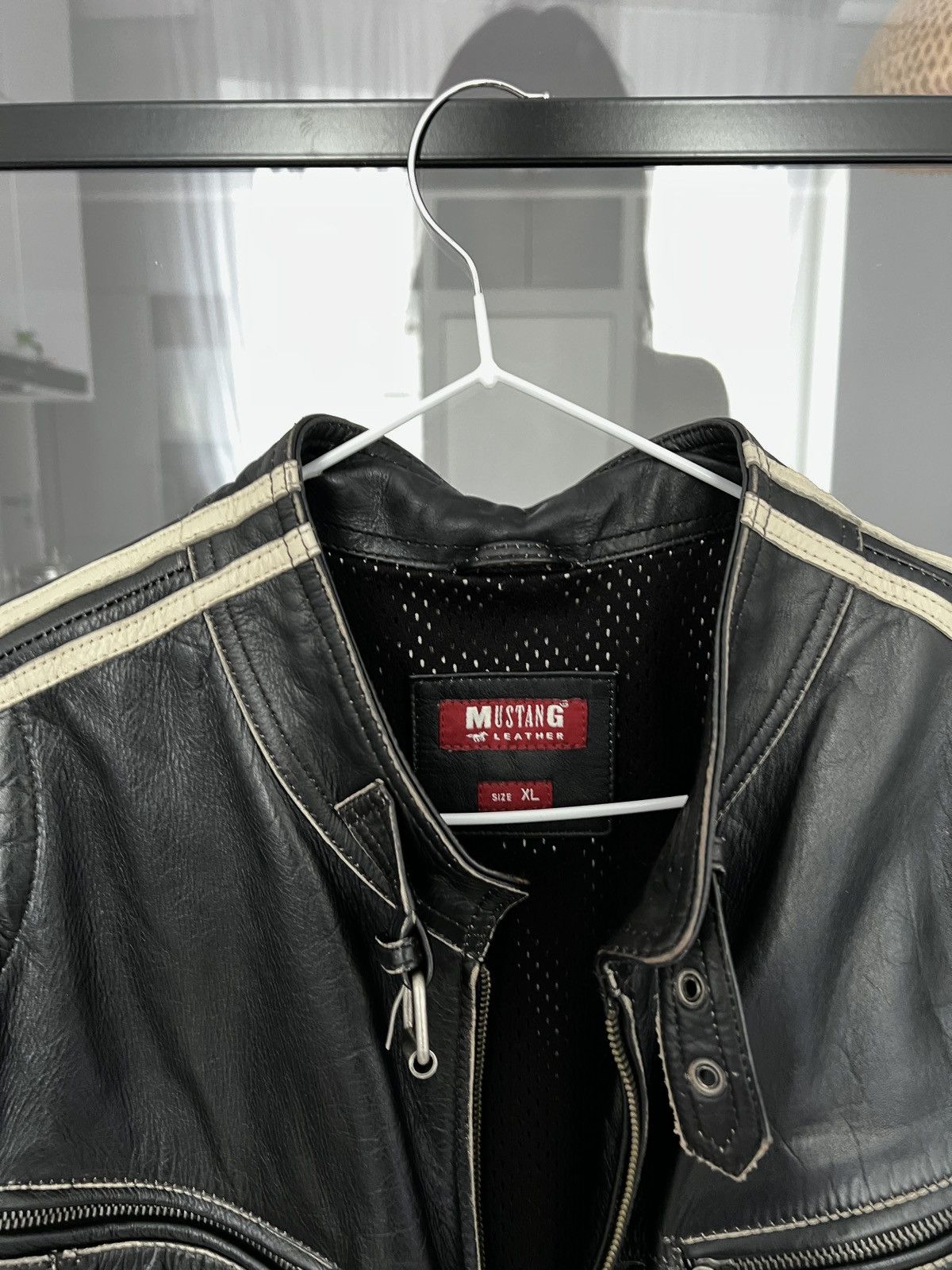 Hysteric Glamour Balenciaga x Adidas Style Cropped Stripes Leather Jacket Size US M / EU 48-50 / 2 - 5 Thumbnail