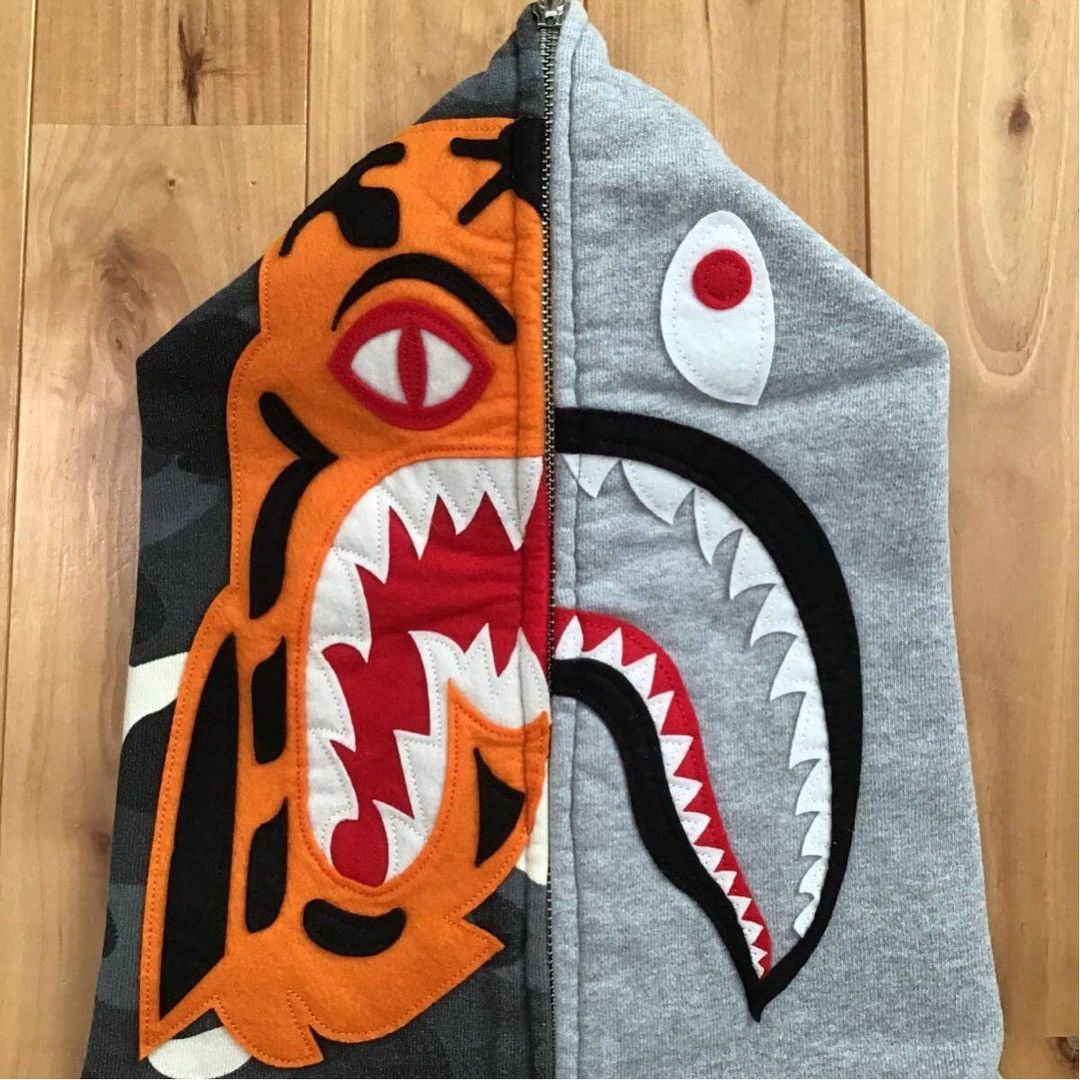 Bape 💫Glow in the dark BAPE City camo Tiger Shark full zip hoodie Size US L / EU 52-54 / 3 - 4 Thumbnail
