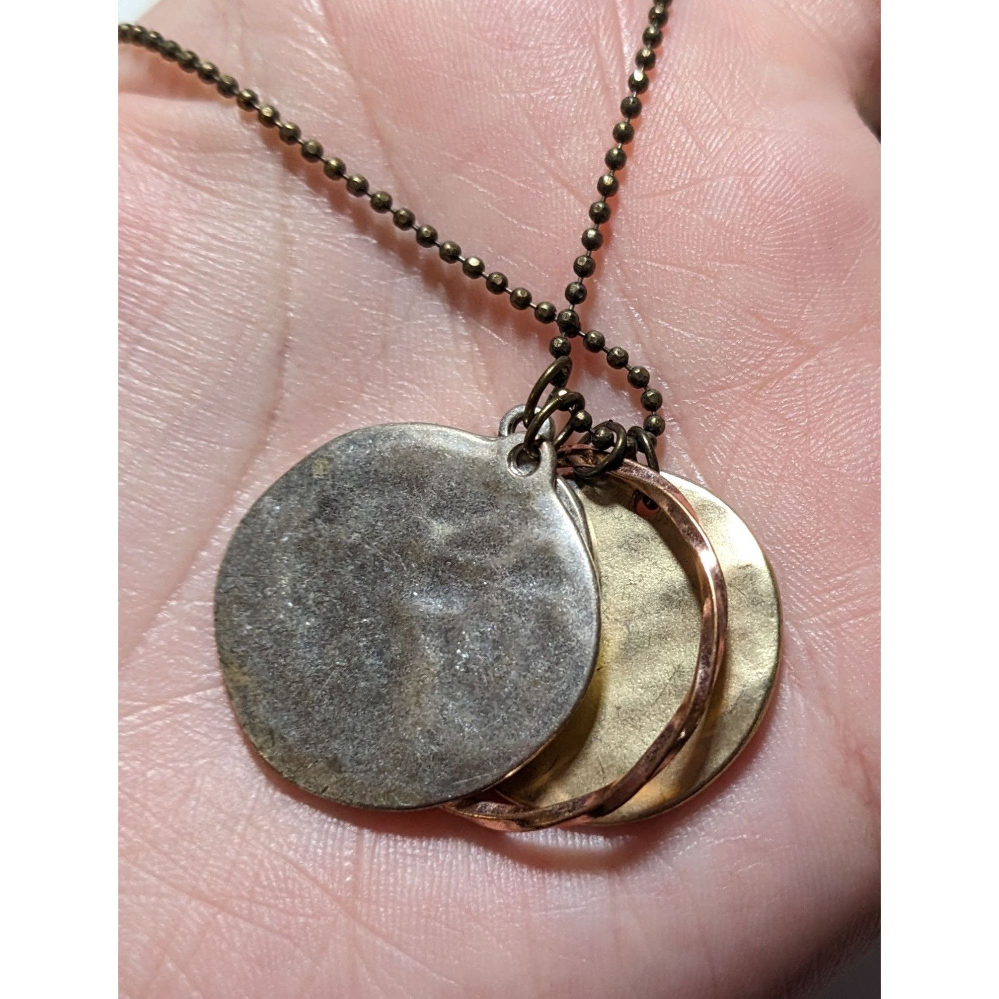 American Eagle Outfitters AEO Metallic Hammered Disc Necklace Size ONE SIZE - 5 Thumbnail