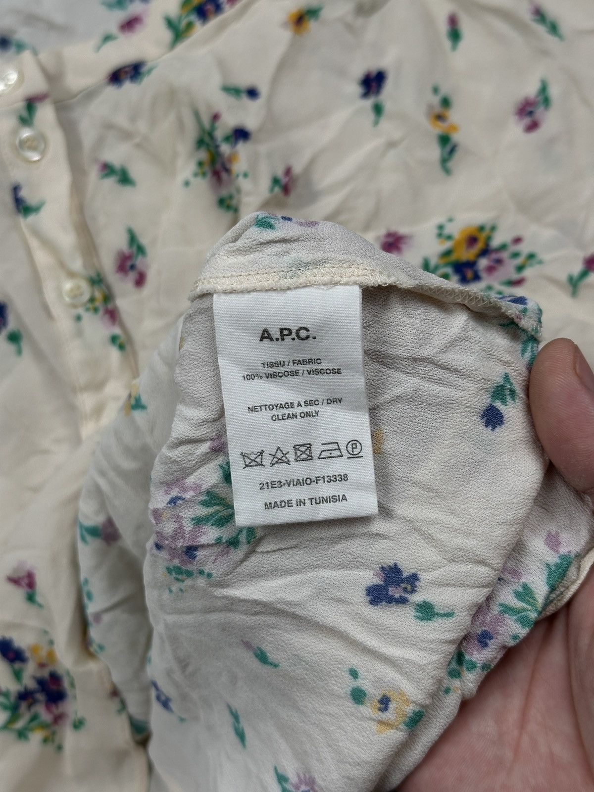 A.P.C. A.P.C. Paris Vintage Floral Viscos Blouse Ivory Short Sleeve Size XS / US 0-2 / IT 36-38 - 7 Thumbnail