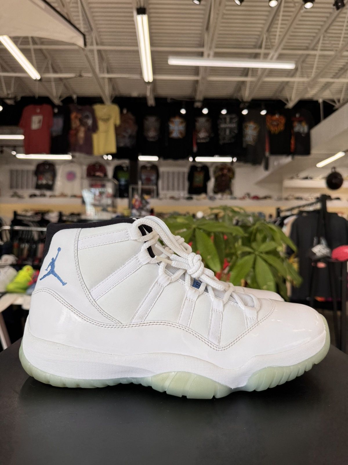 Jordan Brand Air Jordan 11 Legend Blue Size 11.5 (2014) Size US 11.5 / EU 44-45 - 6 Thumbnail