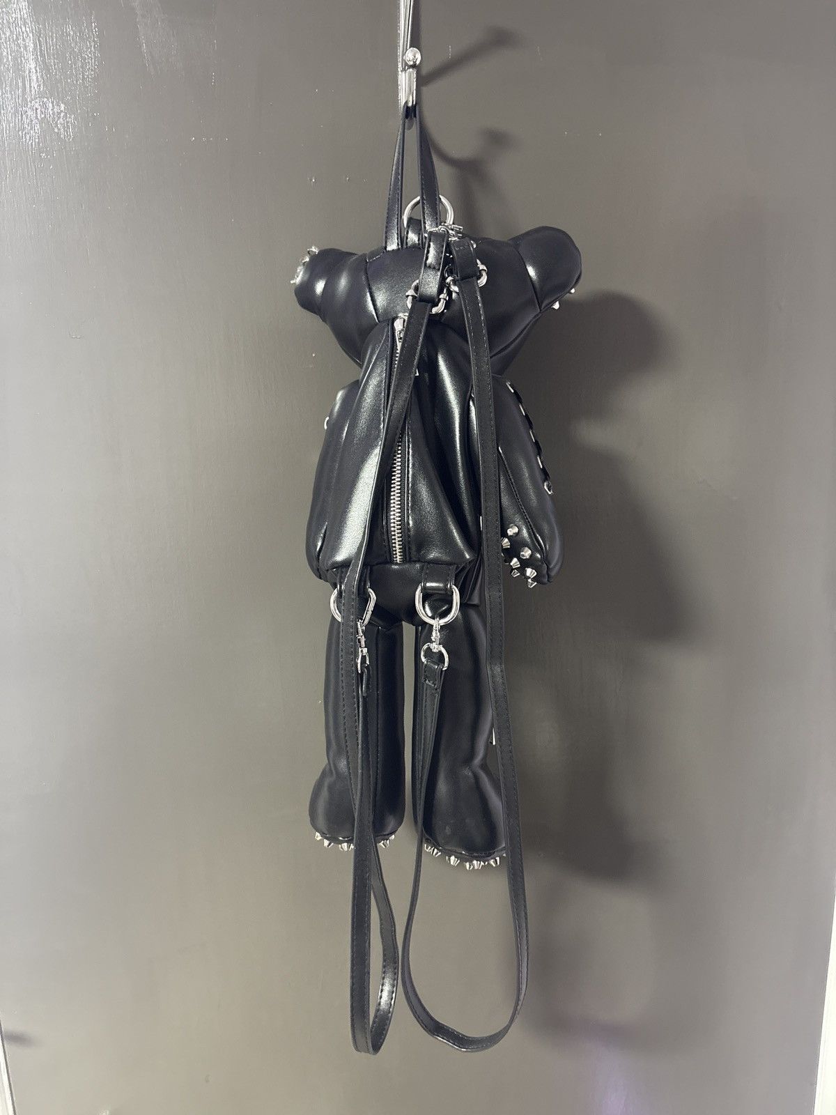 Other black spiked emo bear backpack Size ONE SIZE - 3 Thumbnail
