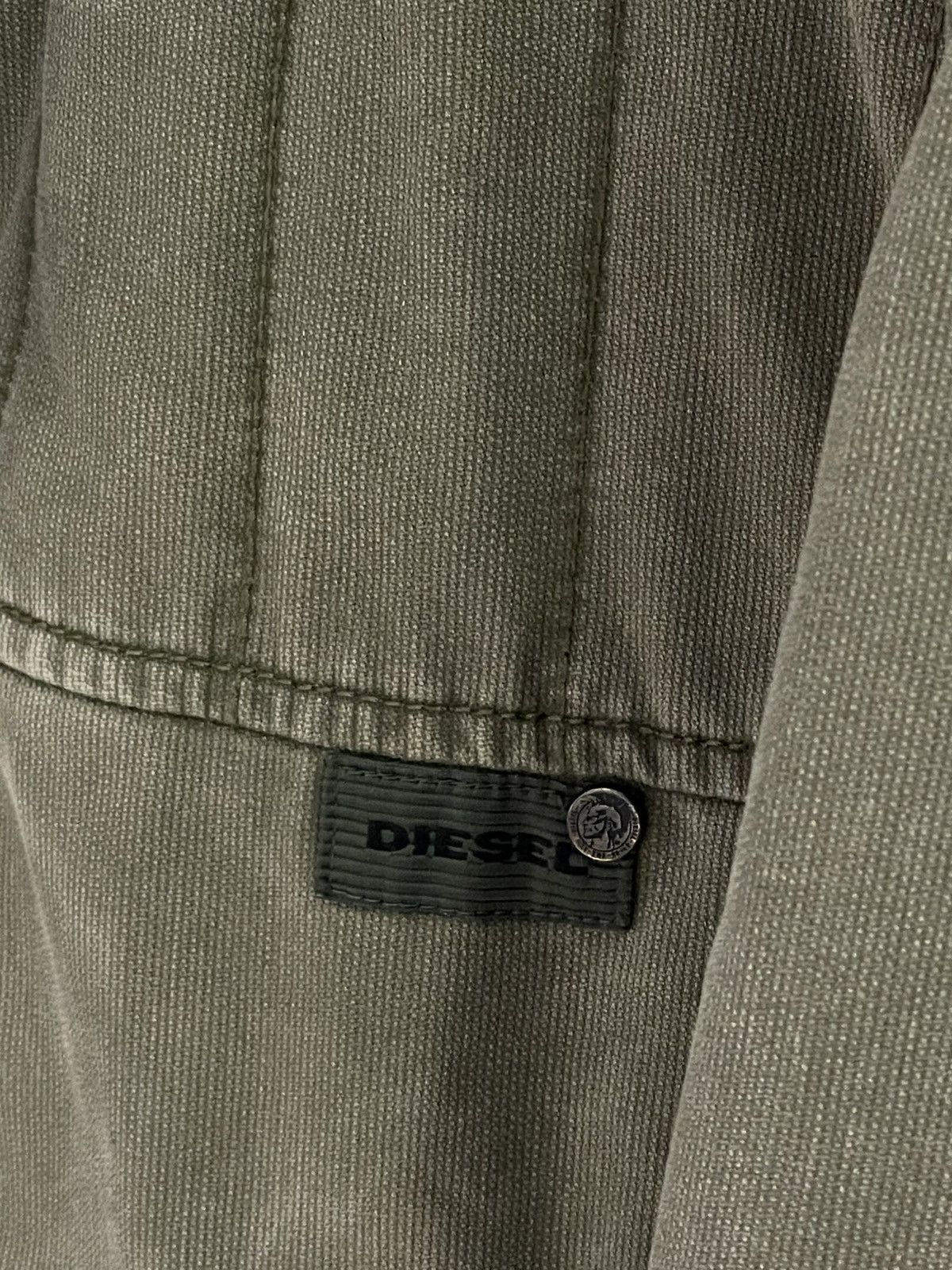 20471120 × Diesel × Japanese Brand Diesel Japanese Brand Distressed Y2K Long Heavy Jacket Size US L / EU 52-54 / 3 - 9 Thumbnail