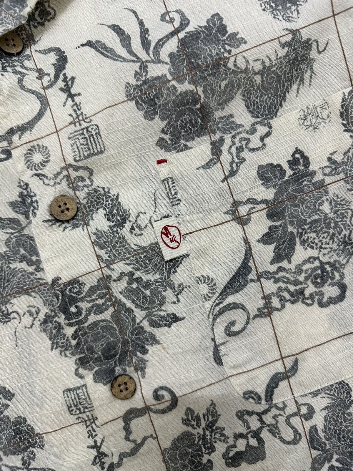 Michiko Koshino × Michiko Koshino London Rare And Beautiful Michiko London Dragon Full Print Shirt Size US M / EU 48-50 / 2 - 8 Thumbnail