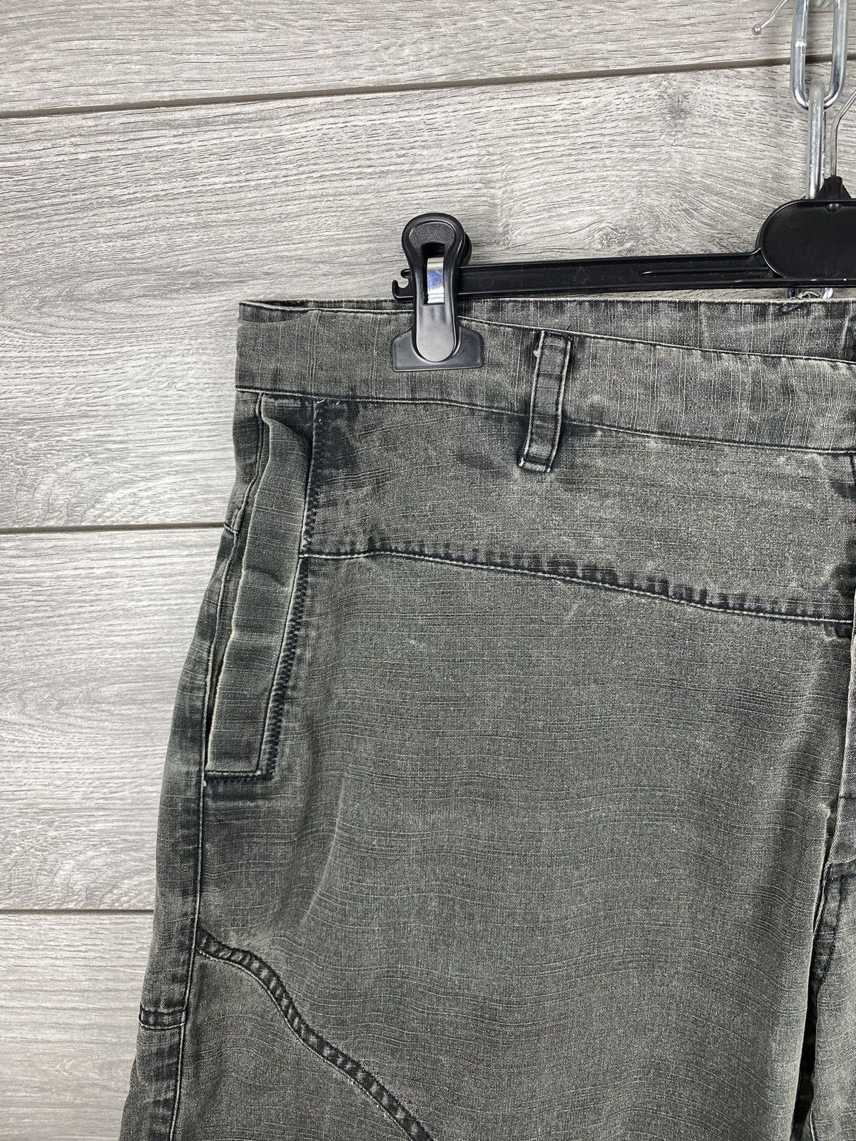 Nike Mens Vintage Nike Cargo Faded Baggy Shorts Size US 38 / EU 54 - 6 Thumbnail