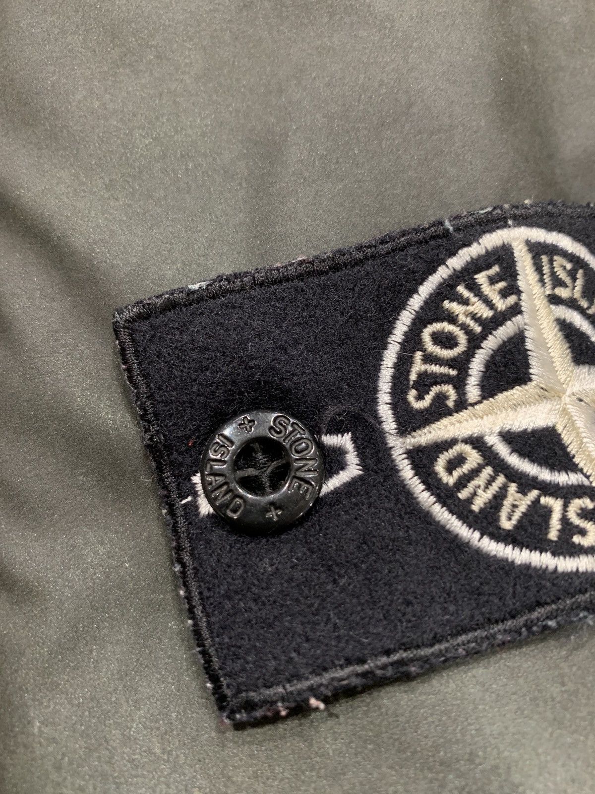 Stone Island Stone island liquid reflective jacket rare Size US M / EU 48-50 / 2 - 12 Thumbnail
