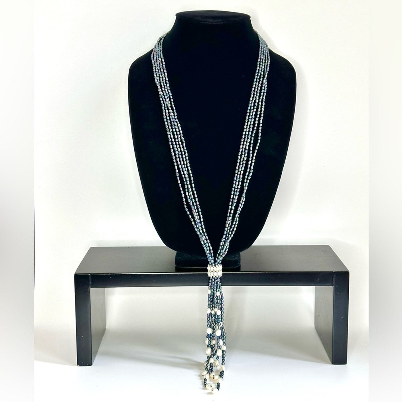 Vintage Art Deco French Inlay Style Beaded Necklace In Peacock Blue Size ONE SIZE - 1 Thumbnail