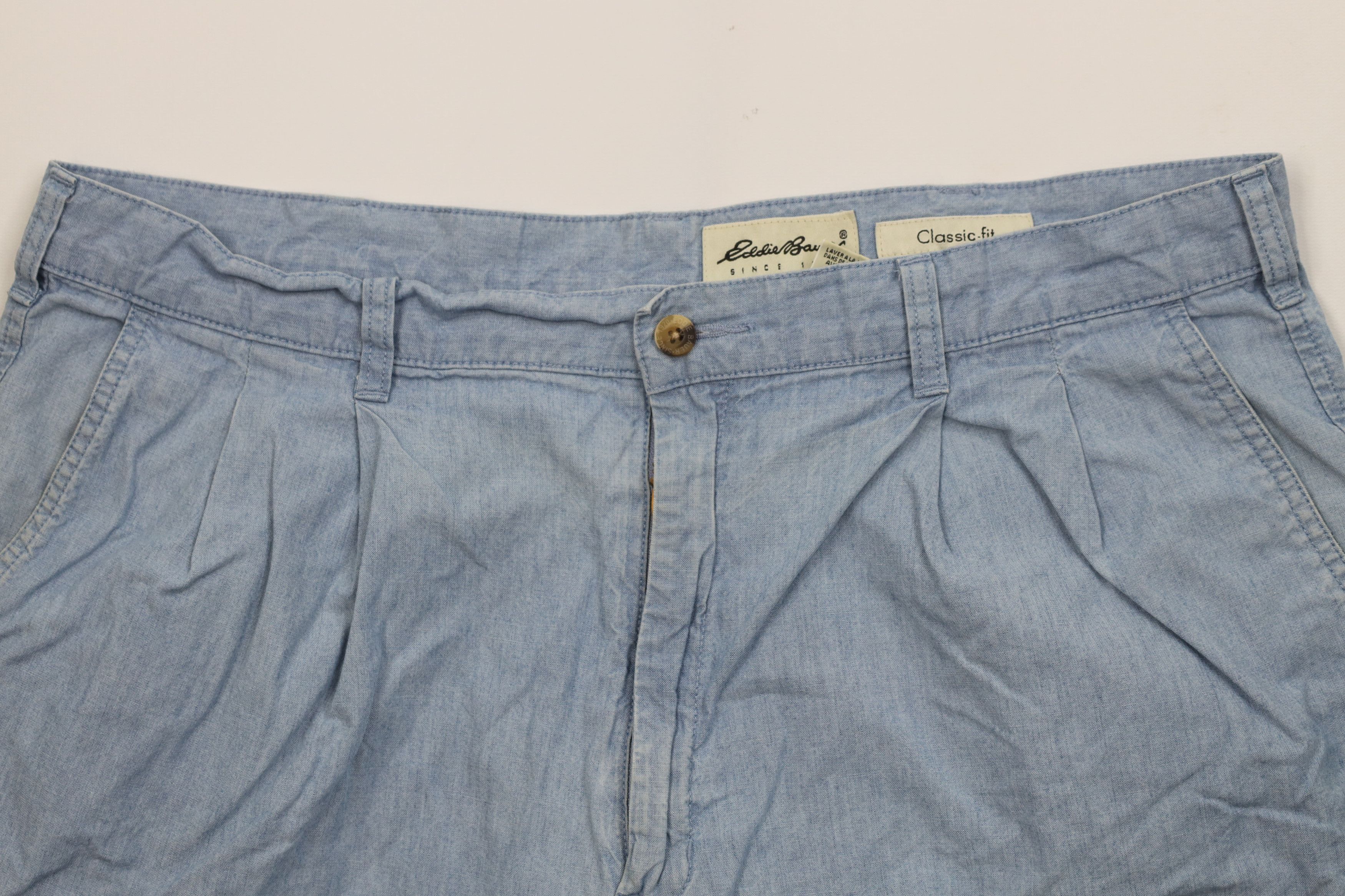 Eddie Bauer Vintage 90s Eddie Bauer Chambray Above Knee Chino Shorts Size US 38 / EU 54 - 2 Thumbnail