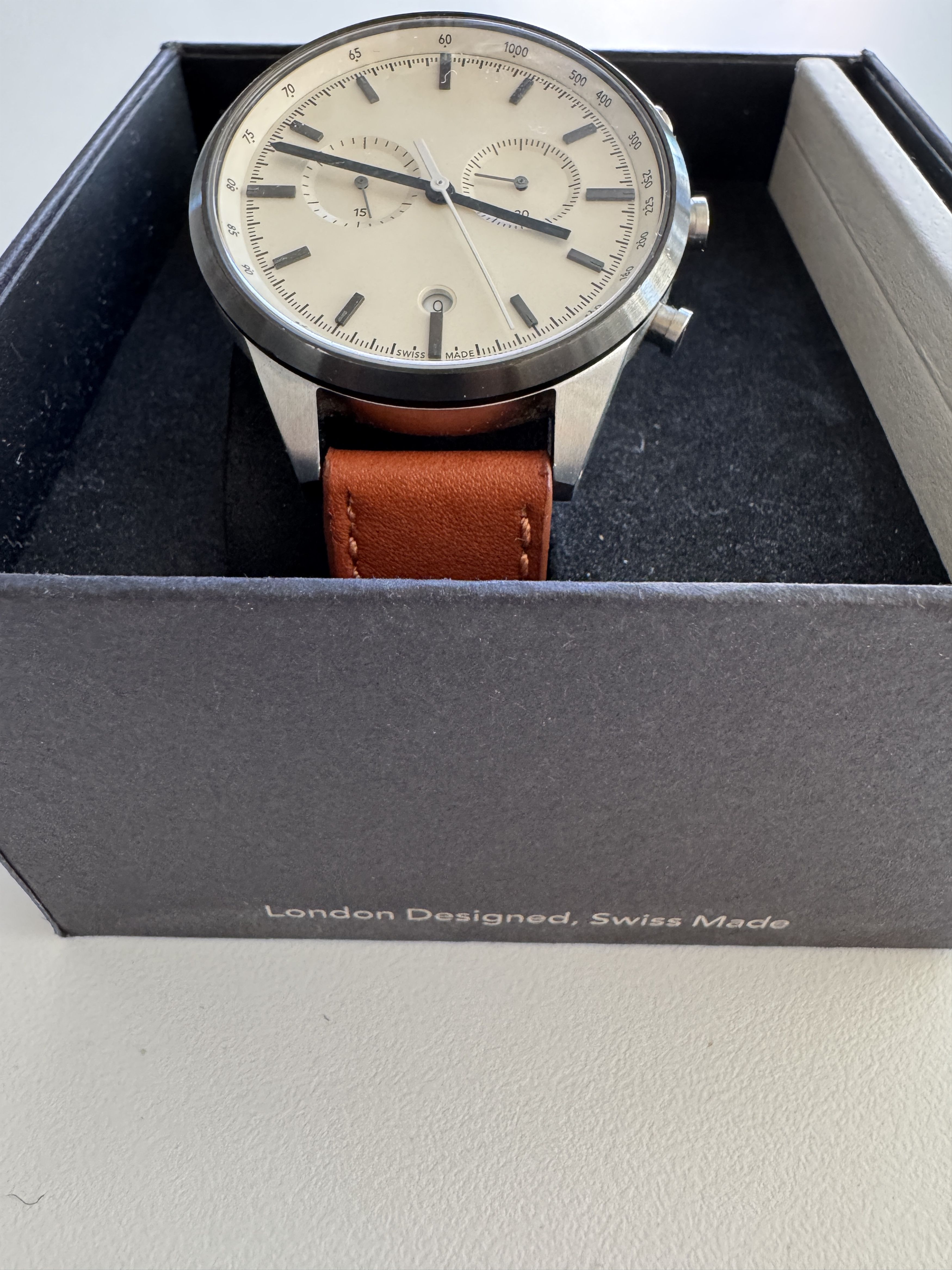 Uniform Wares C41 Chronograph watch in PVD gray Size 40 - 2 Thumbnail