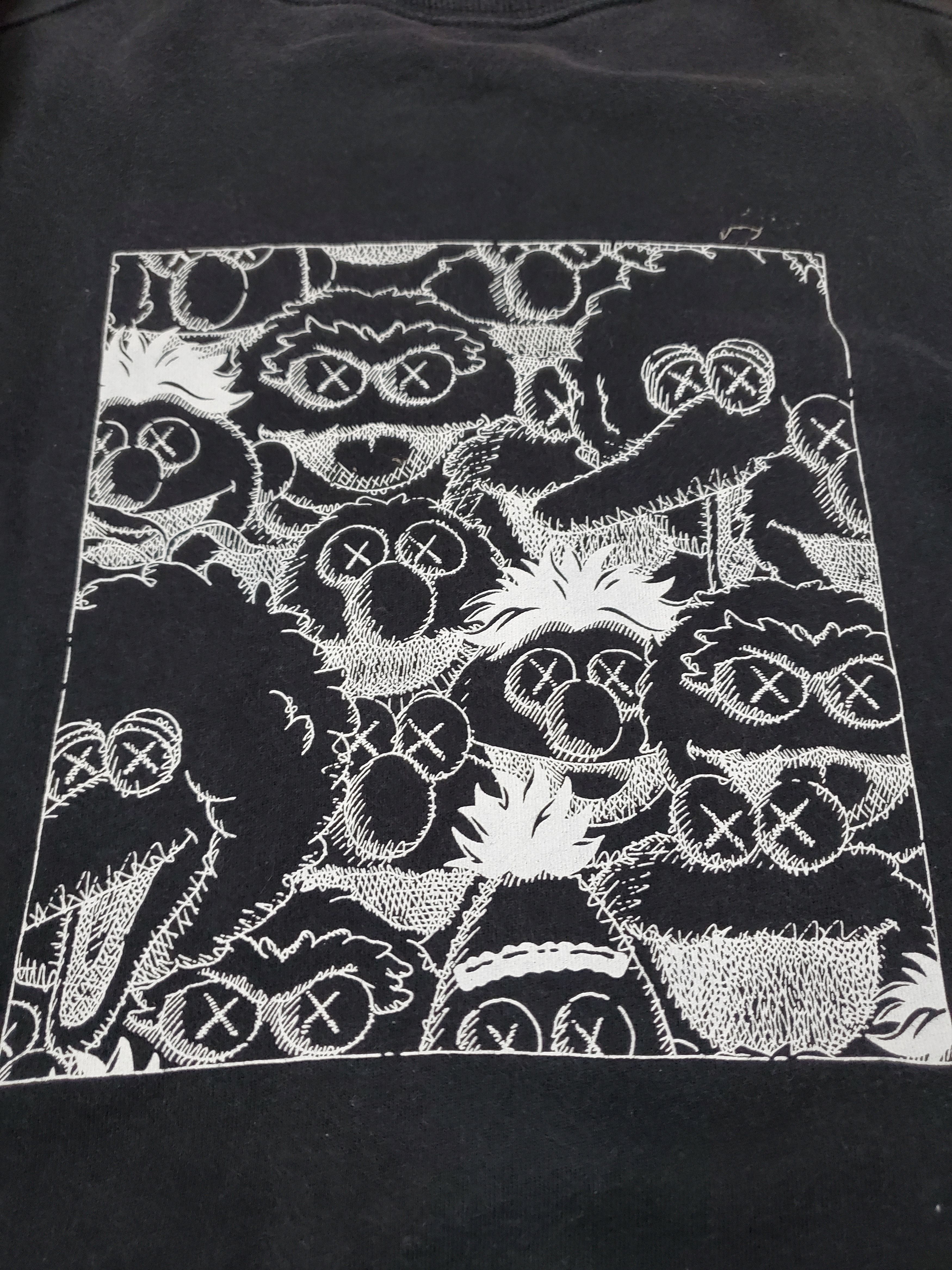Kaws × Uniqlo Vintage Kaws X Uniqlo Sesame Street Size US L / EU 52-54 / 3 - 5 Thumbnail