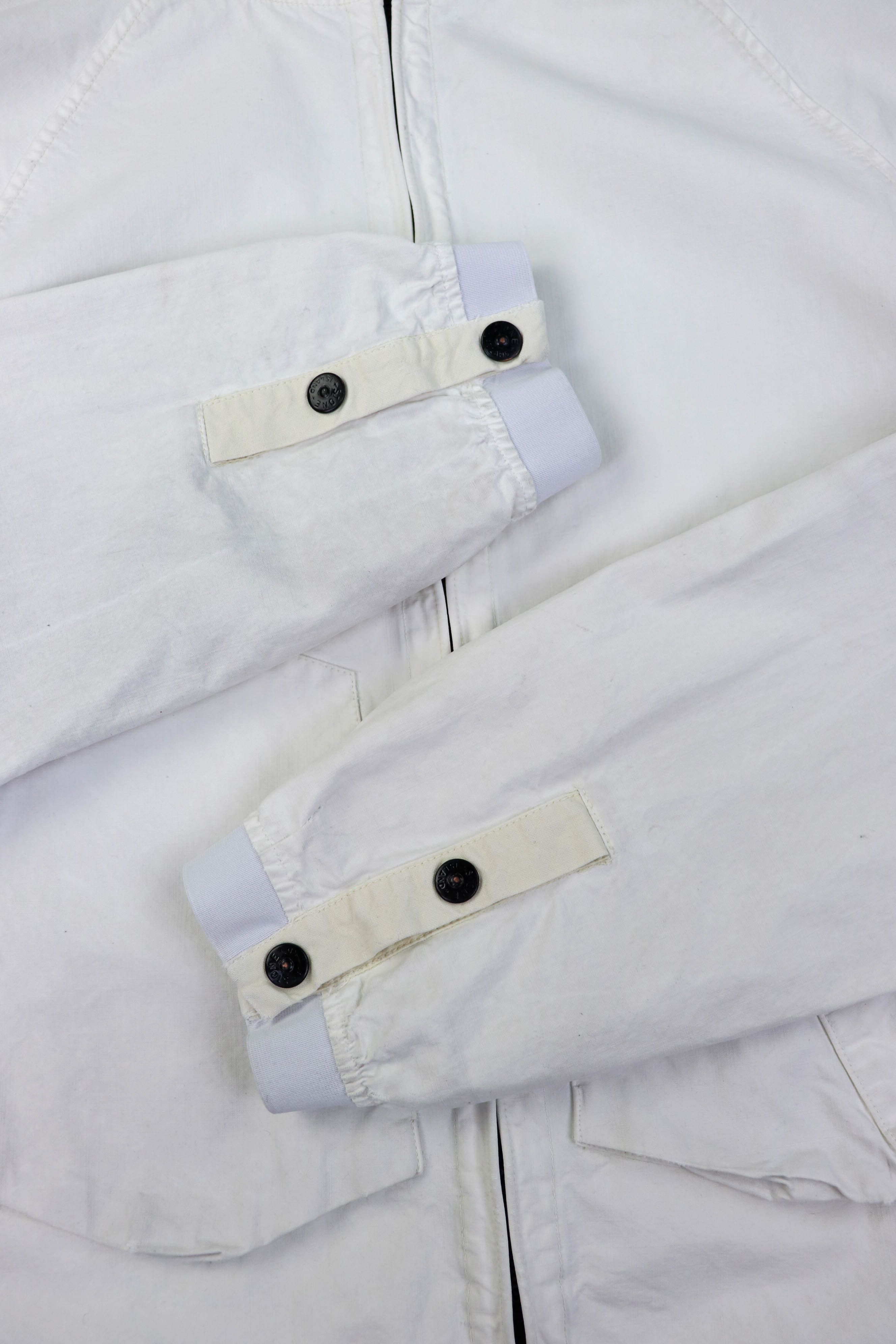 Stone Island Vintage Stone Island 06 White Laminated Cotton Hooded Jacket Size US L / EU 52-54 / 3 - 10 Thumbnail