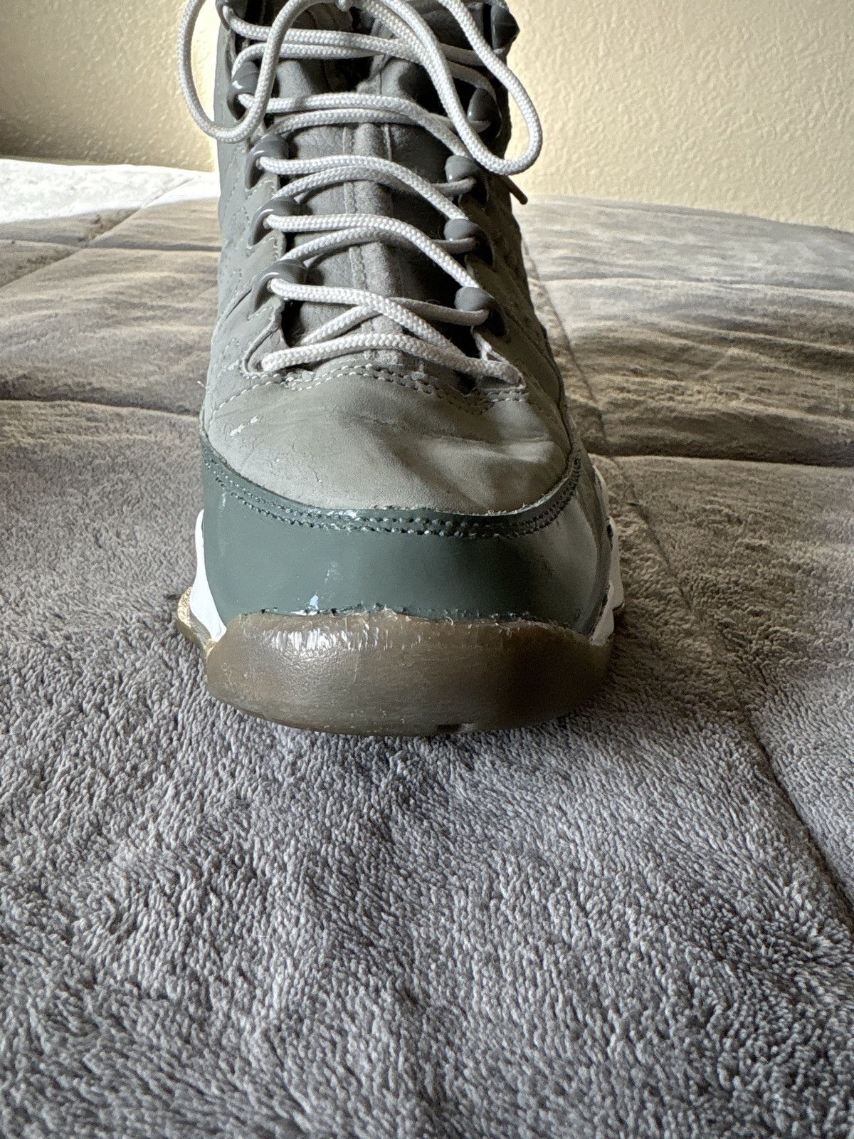 Jordan Brand Nike Air Jordan 9 Retro High Cool Grey 2002 Size US 9 / EU 42 - 8 Thumbnail