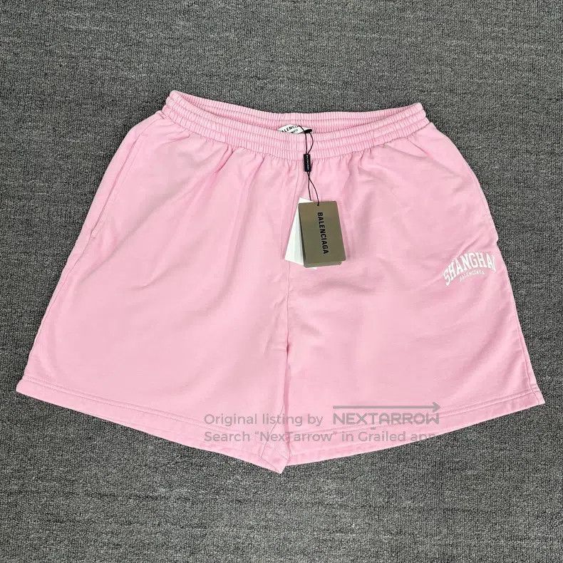 Balenciaga Balenciaga size M Shanghai limited edition pink logo short Size US 27 - 1 Thumbnail