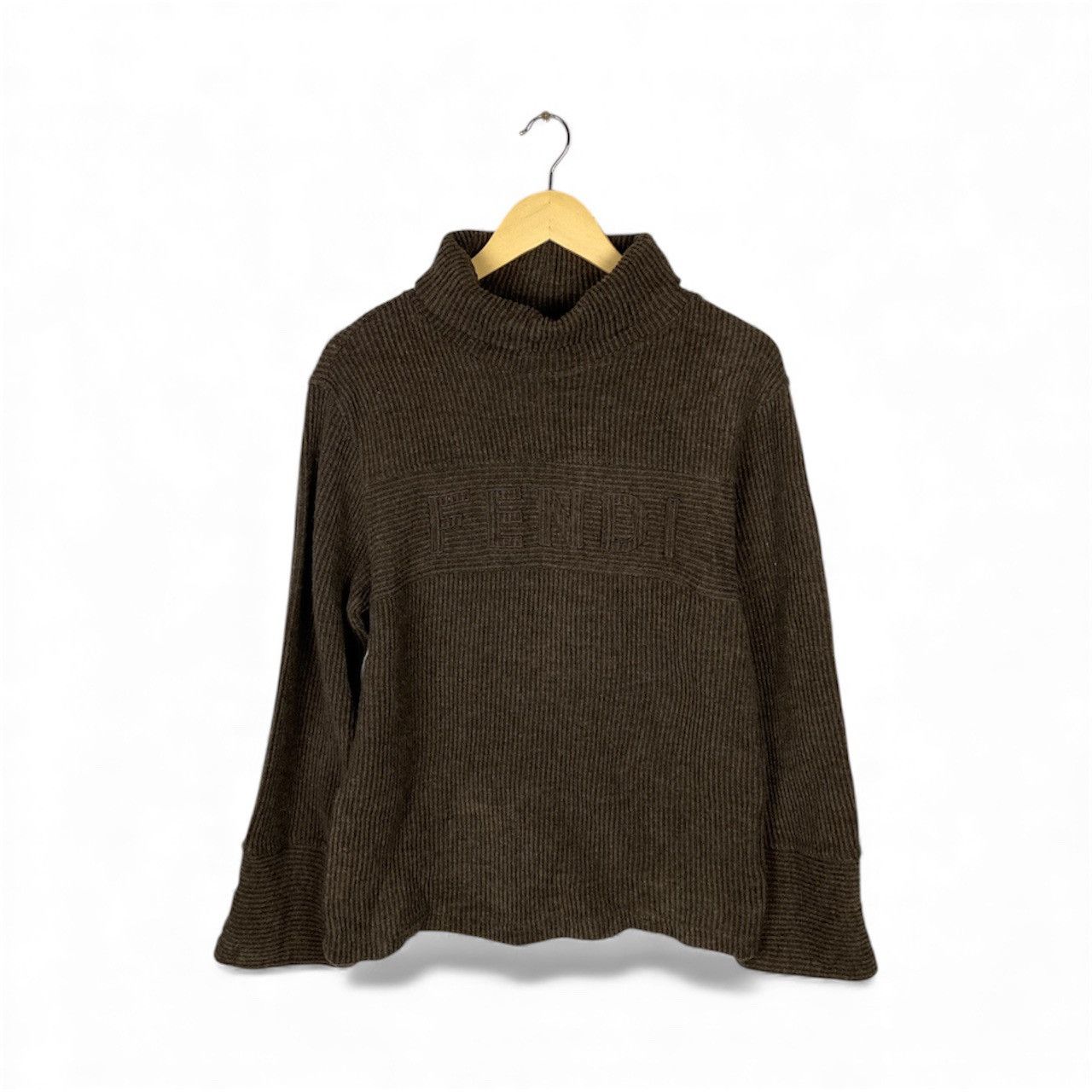 Fendi VINTAGE FENDI BIG LOGO MONOGRAM EMBROIDERED TURTLENECK Size US M / EU 48-50 / 2 - 1 Thumbnail