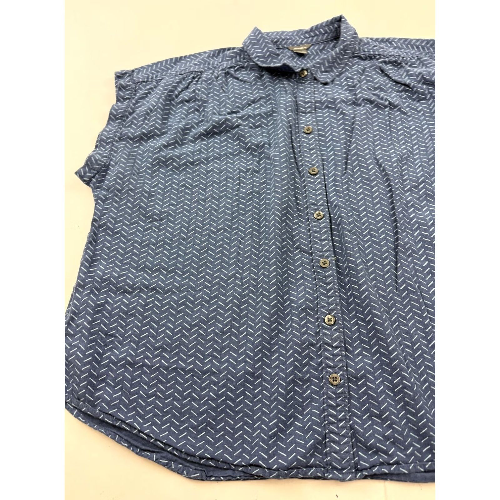 Eddie Bauer VINTAGE Eddie Bauer Shirt Womens XL Blue Geometric Print Button Front Cap Sleeve Top Size XL / US 12-14 / IT 48-50 - 3 Thumbnail