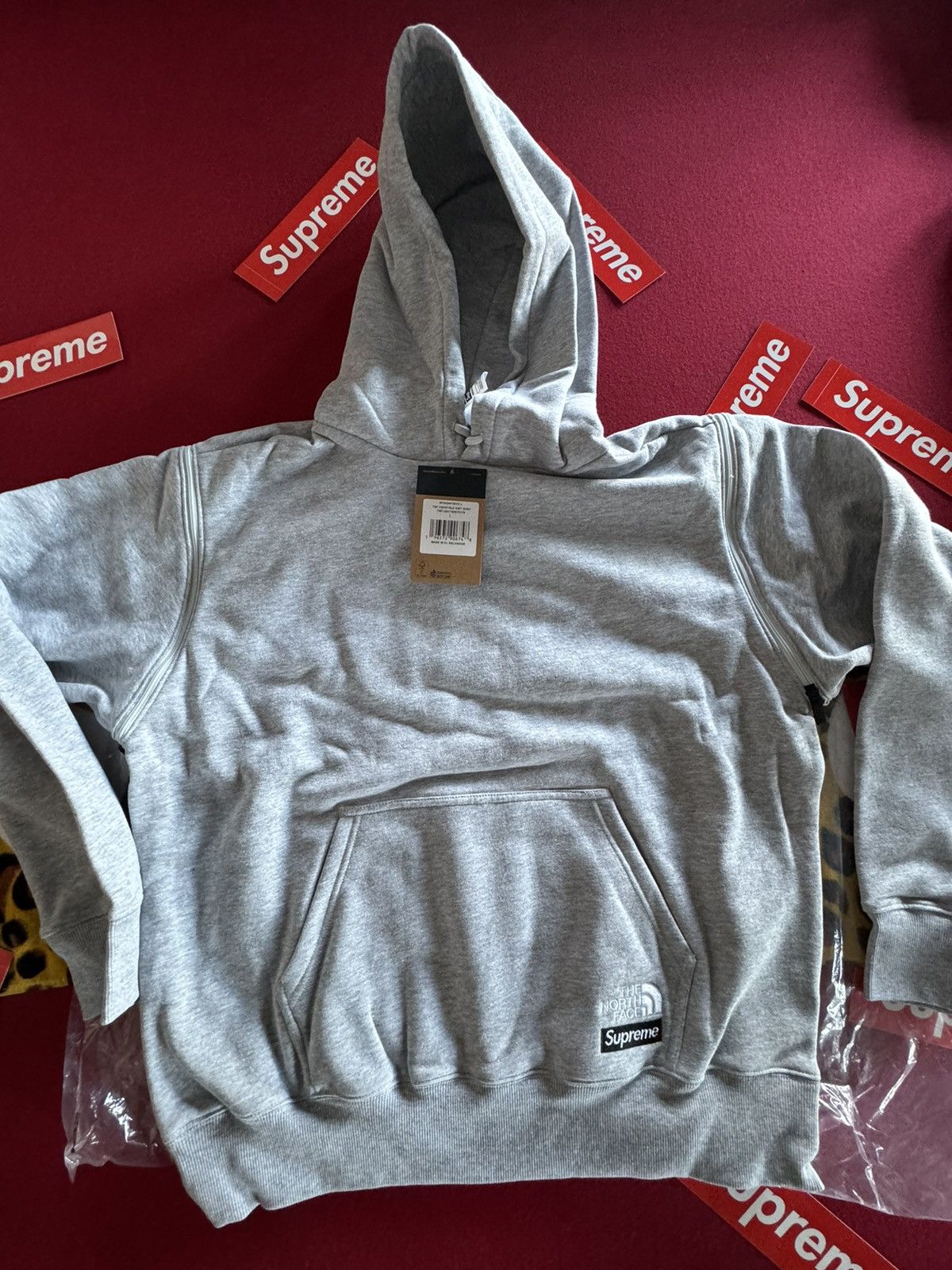 Supreme x The North Face  