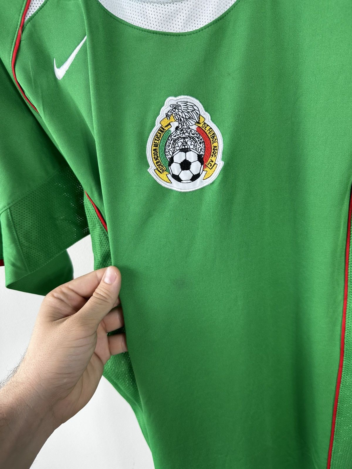 Nike Vintage Mexico 2004-06 Home Jersey Nike Total 90 T90 Size L Size US L / EU 52-54 / 3 - 7 Thumbnail