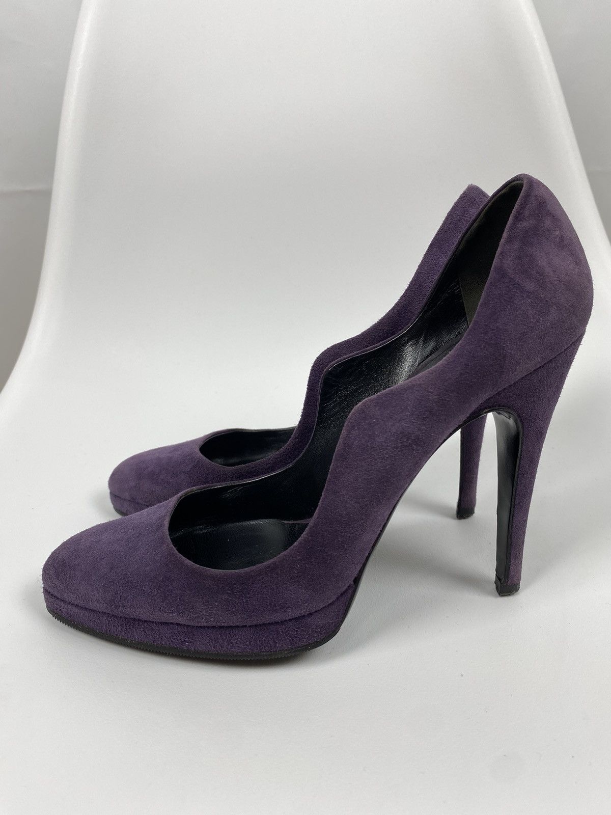 Designer Alexandra Neel Suede Heels size 38 Size US 8 / IT 38 - 4 Thumbnail