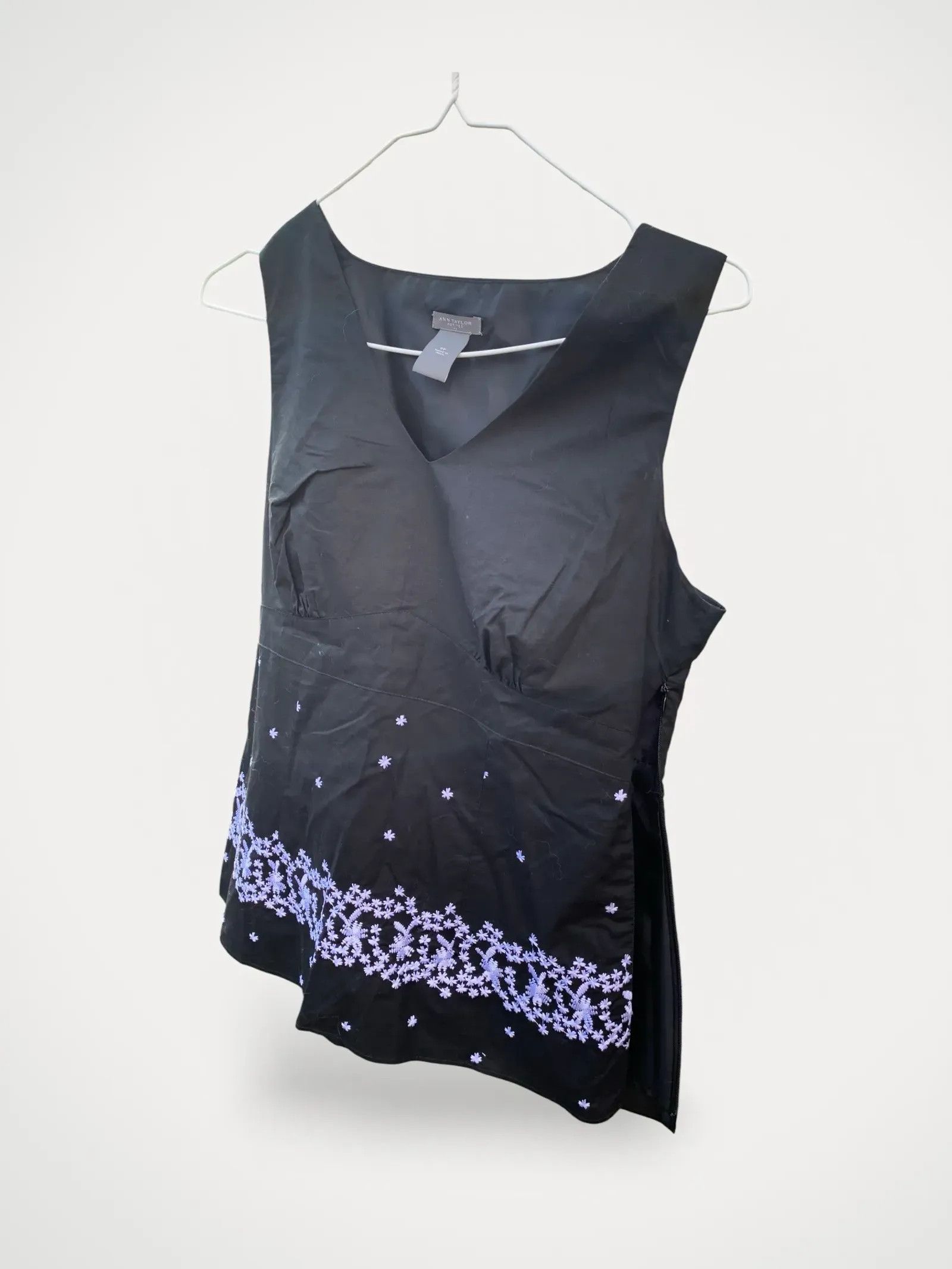 Ann Taylor Ann Taylor Top Size M / US 6-8 / IT 42-44 - 1 Thumbnail
