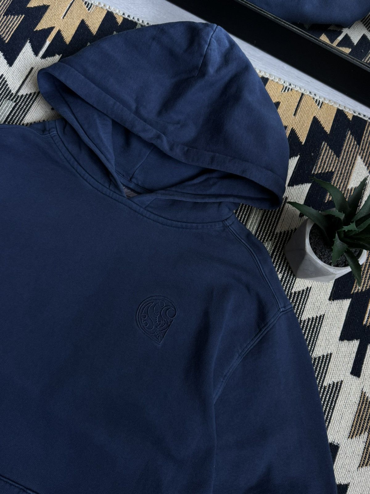 Carhartt Wip Carhartt WIP Verse Patch Garment Dyed Hoodie Size US S / EU 44-46 / 1 - 10 Thumbnail
