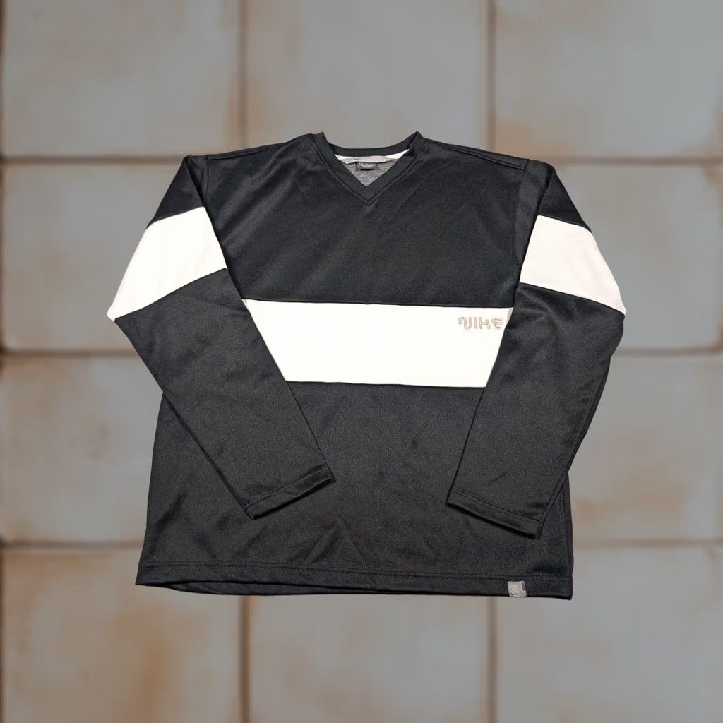 Nike Nike Pullover Shirt Mens Large Black White Long Sleeve V Neck Athletic Jersey Top Size US L / EU 52-54 / 3 - 1 Thumbnail