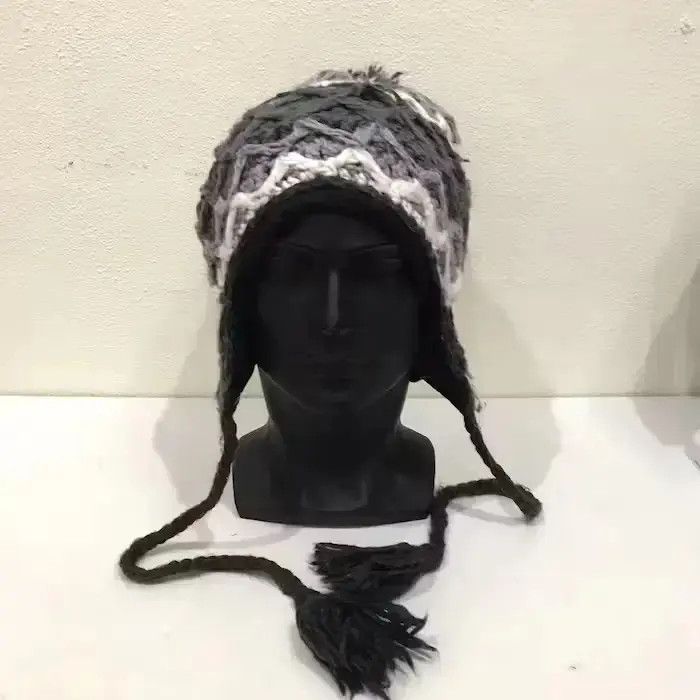 Japanese Brand Japanese Brand Topvalu Earflap Beanie Hat Size ONE SIZE - 3 Thumbnail