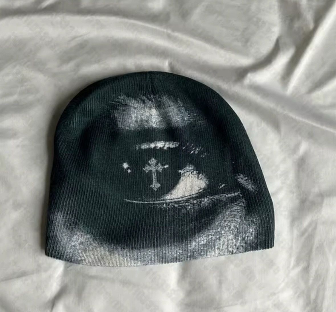 Japanese Brand × Vintage Eye cross Y2K beanie Size 28 - 1 Thumbnail