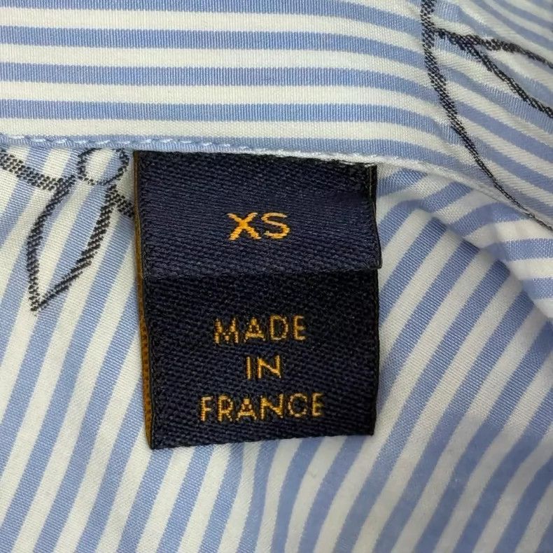 Louis Vuitton Louis Vuitton Blue vertical full logo shirt 2505-Nextarrow Size US XS / EU 42 / 0 - 7 Thumbnail