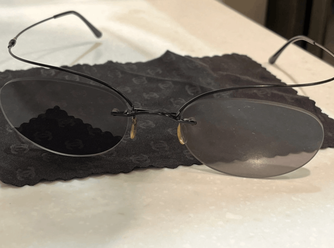 Chanel × Vintage CHANEL SUNGLASSES 2106 LOGO ICONIC Mask CC Vintage Size ONE SIZE - 3 Thumbnail