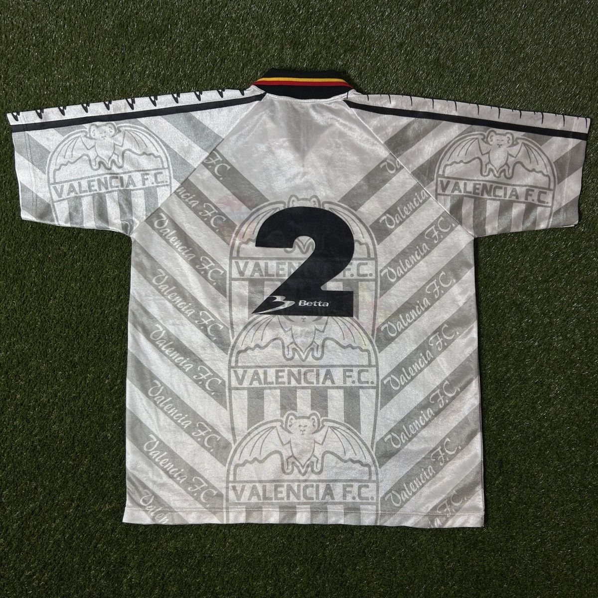 Other Vintage Valencia CF 90s Terra Mitica Betta Soccer Jersey Size US XL / EU 56 / 4 - 2 Thumbnail